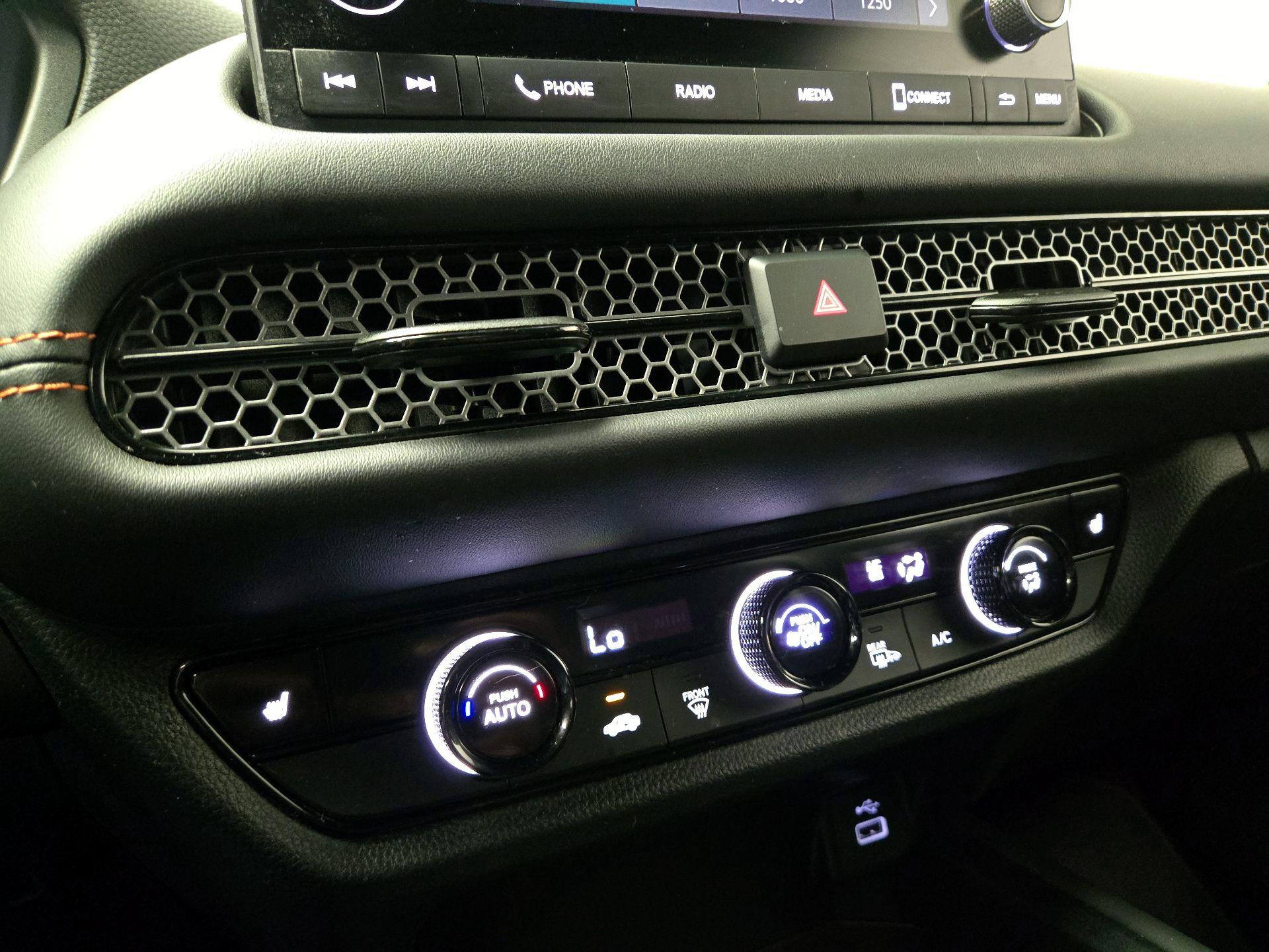 Thumbnail: 2024 Honda HR-V - 16