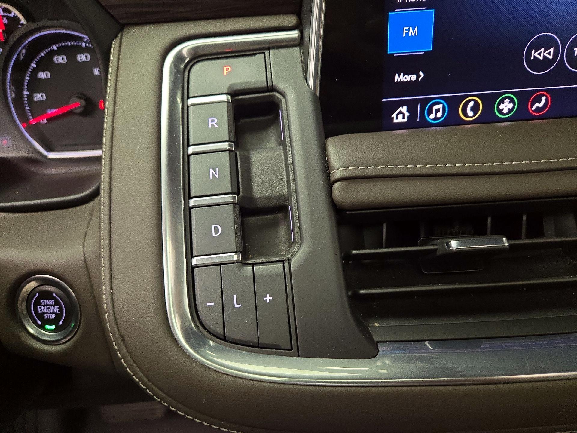 Thumbnail: 2021 Chevrolet Suburban - 17