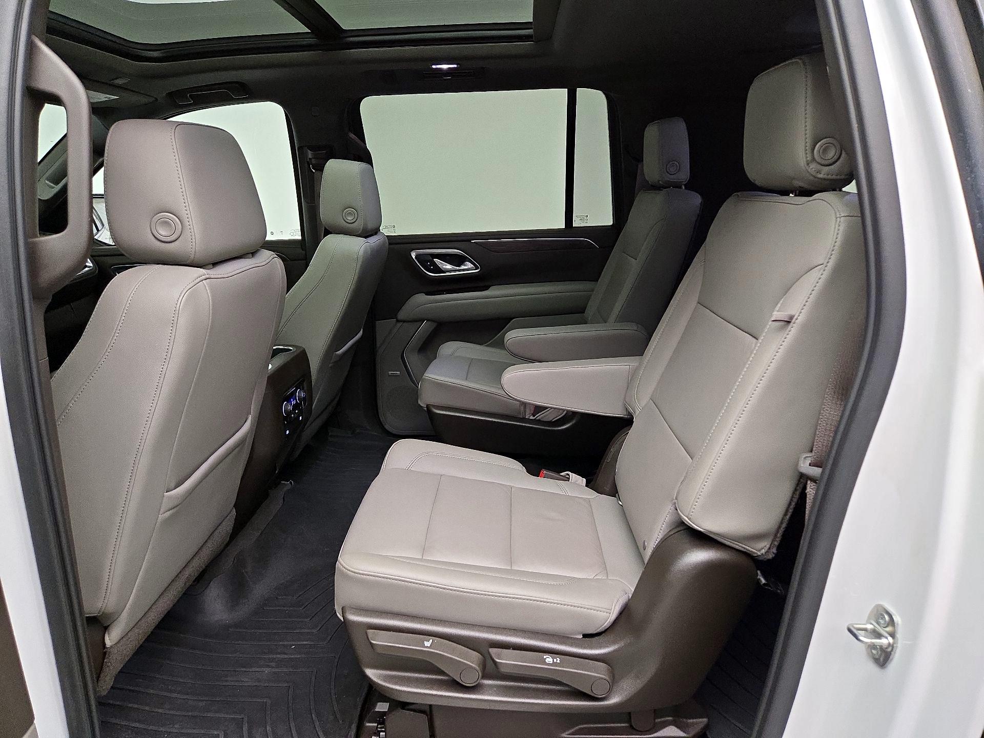 Thumbnail: 2021 Chevrolet Suburban - 20