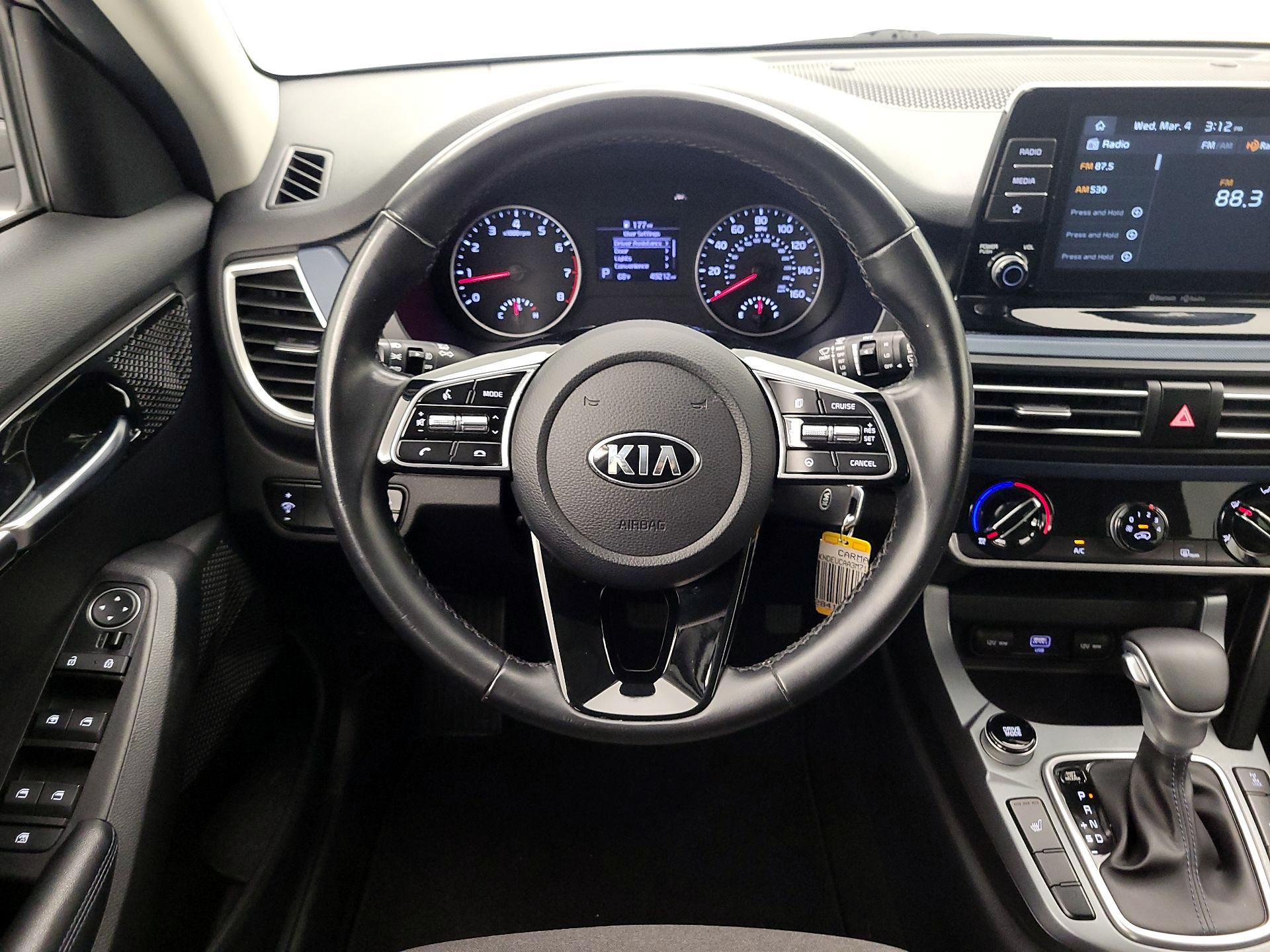 Thumbnail: 2021 Kia Seltos - 10