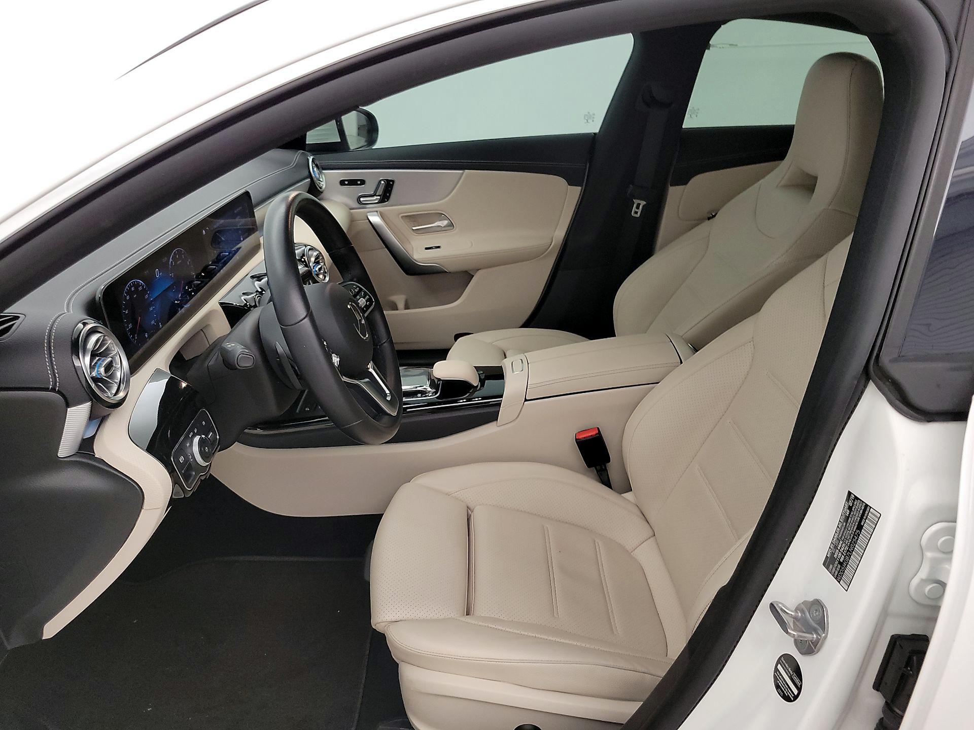 Thumbnail: 2020 Mercedes-Benz CLA - 11