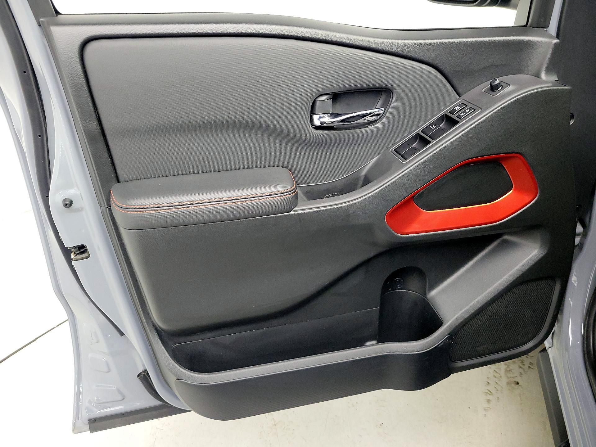 Thumbnail: 2024 Nissan Frontier - 12