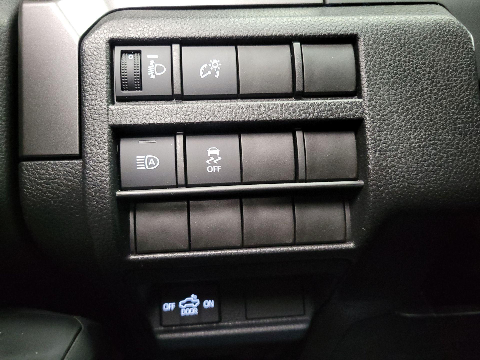 Thumbnail: 2025 Toyota Tacoma - 13