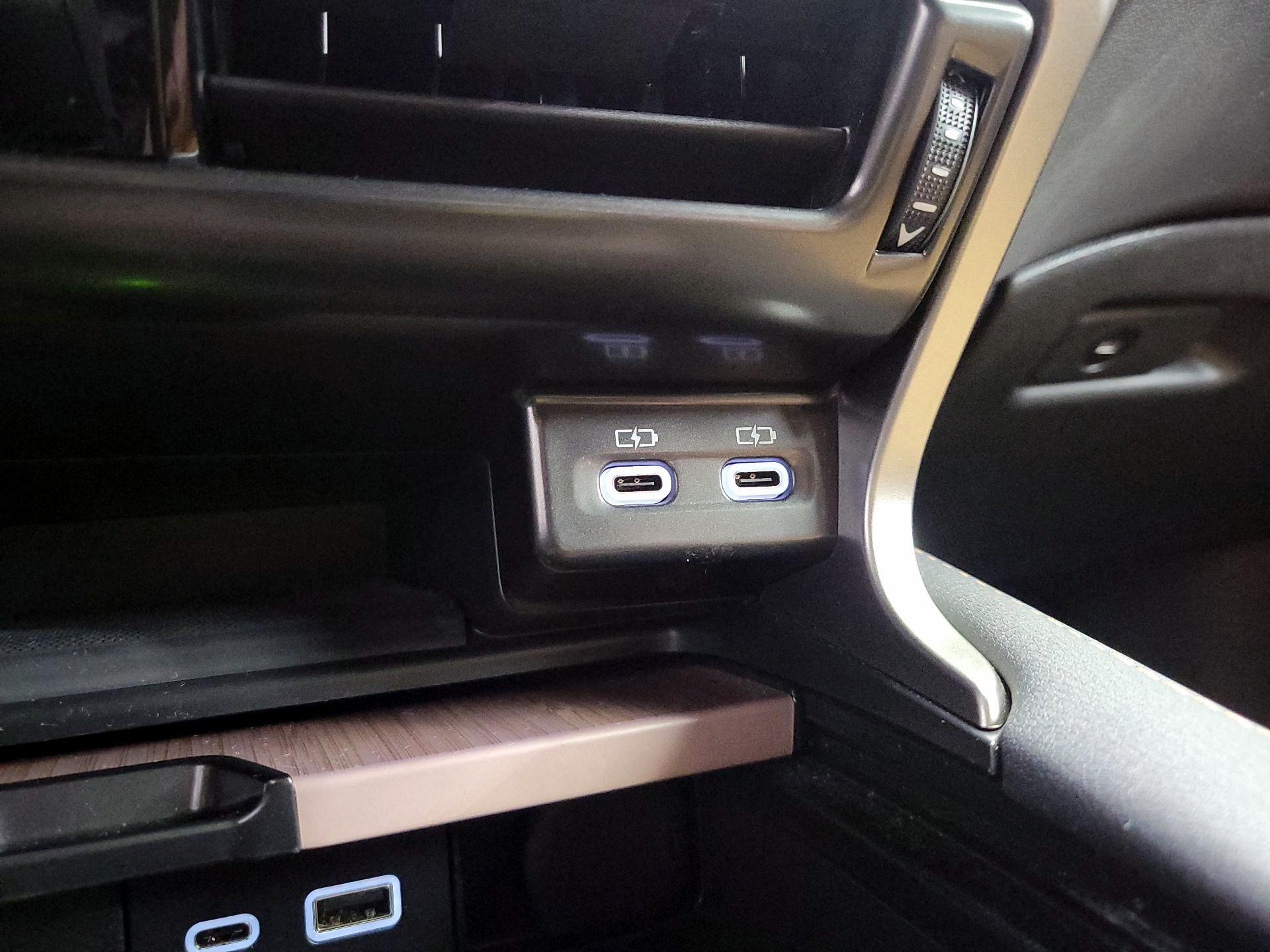 Thumbnail: 2024 Lexus RX - 19