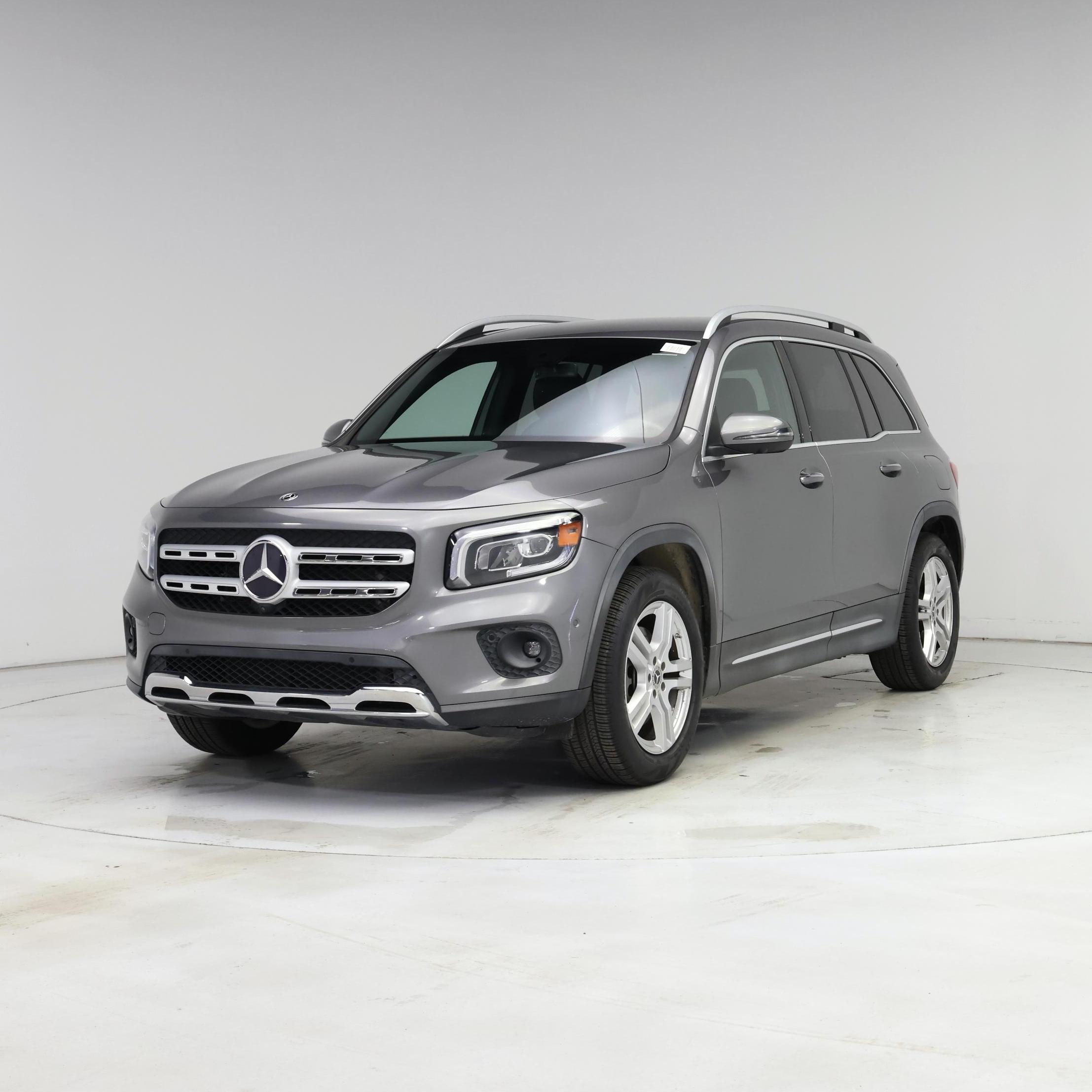 Thumbnail: 2020 Mercedes-Benz GLB - 4