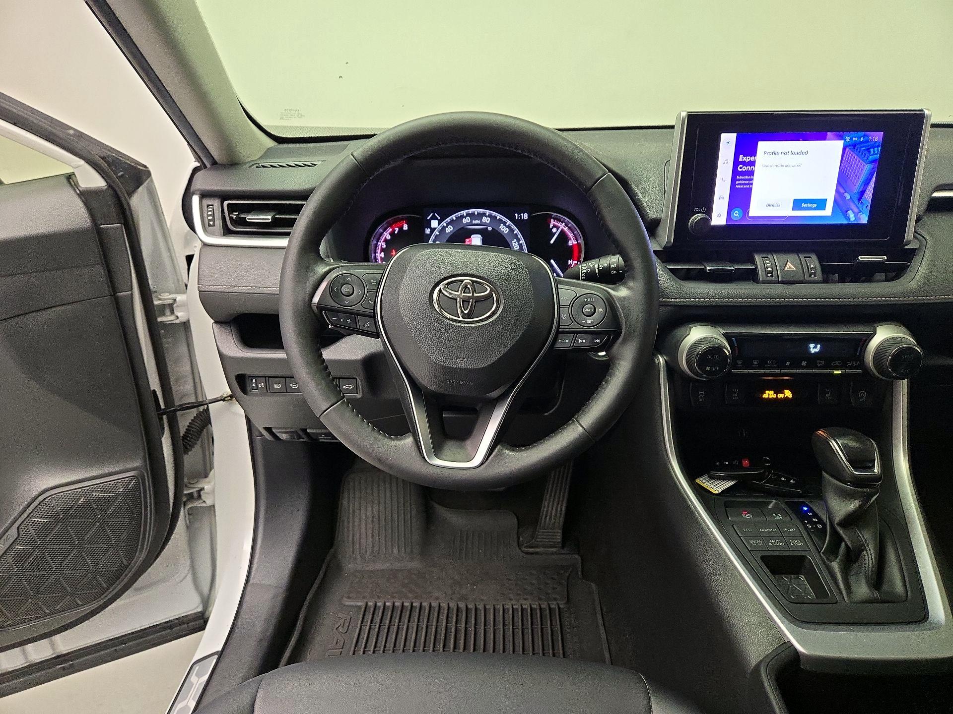 Thumbnail: 2023 Toyota RAV4 - 10