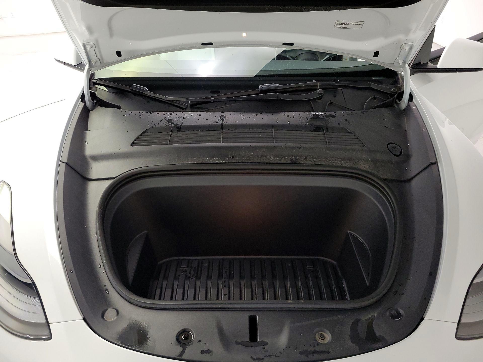 Thumbnail: 2023 Tesla Model Y - 20