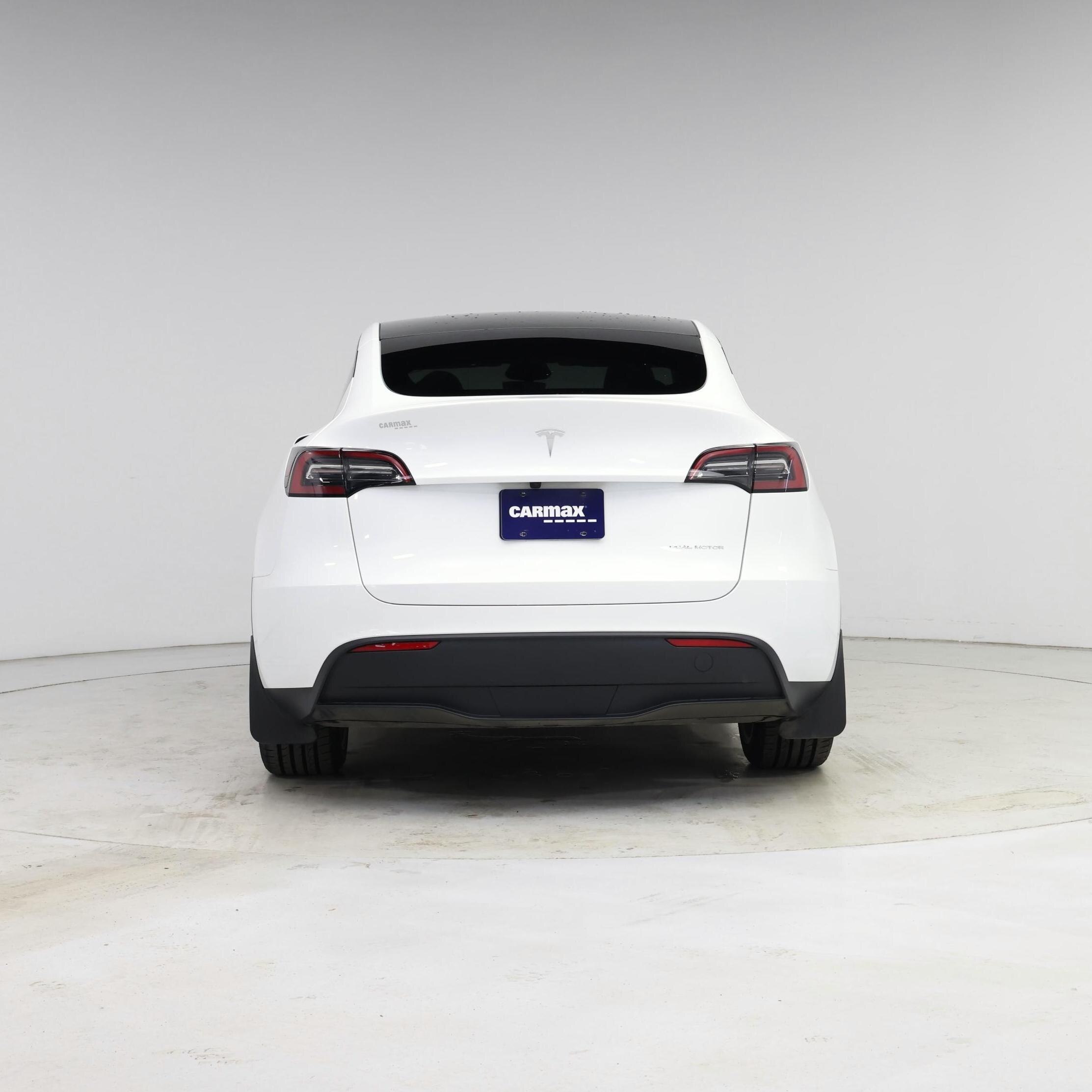 Thumbnail: 2023 Tesla Model Y - 6