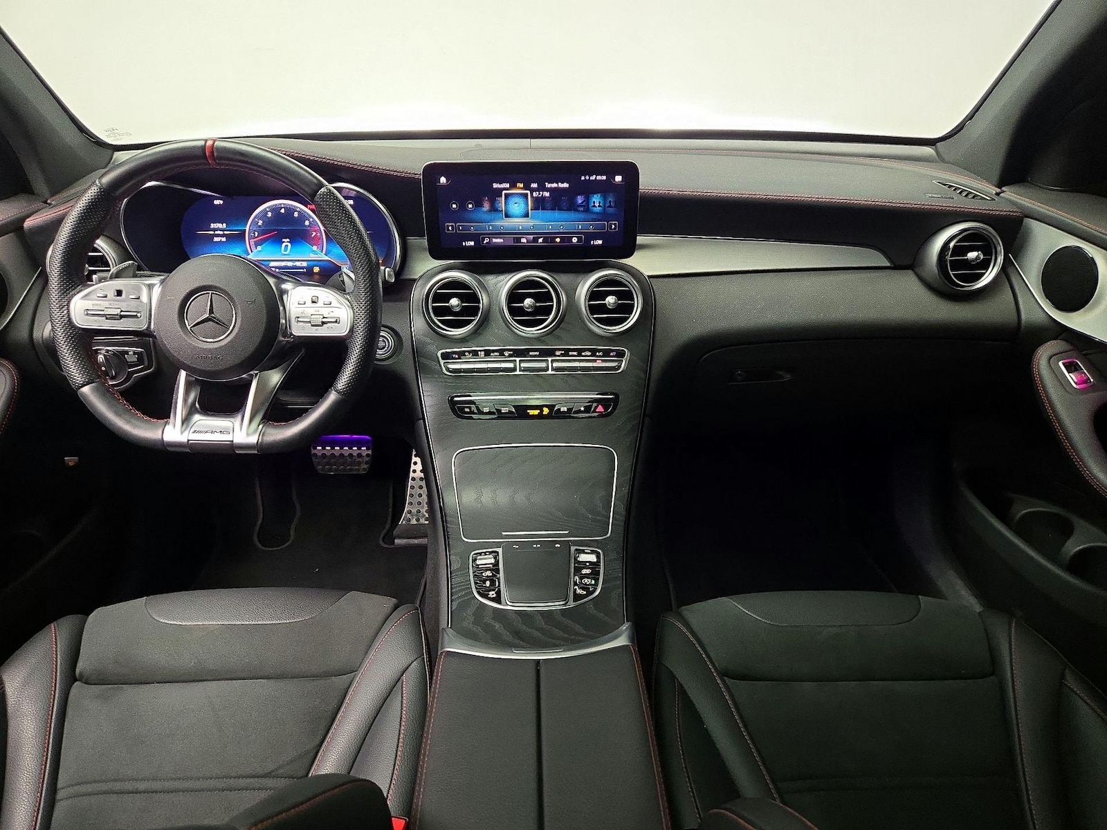 2022 Mercedes-Benz GLC AMG GLC43 - Photo 10