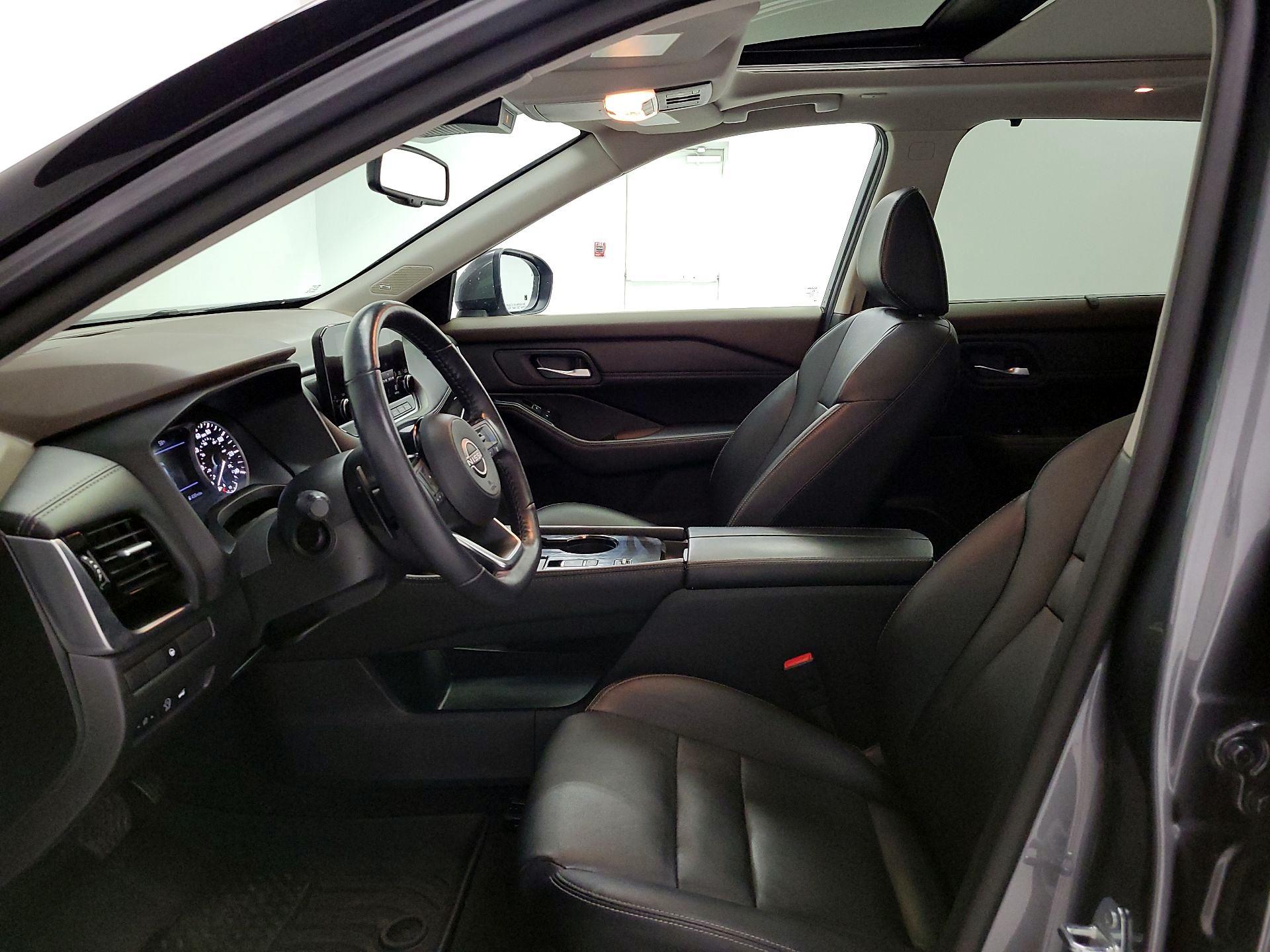 Thumbnail: 2023 Nissan Rogue - 11