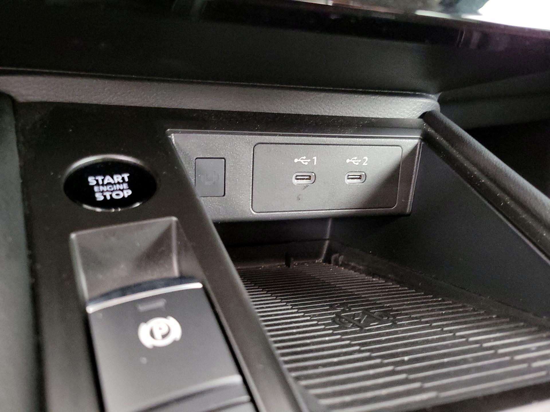 Thumbnail: 2025 Nissan Kicks - 18