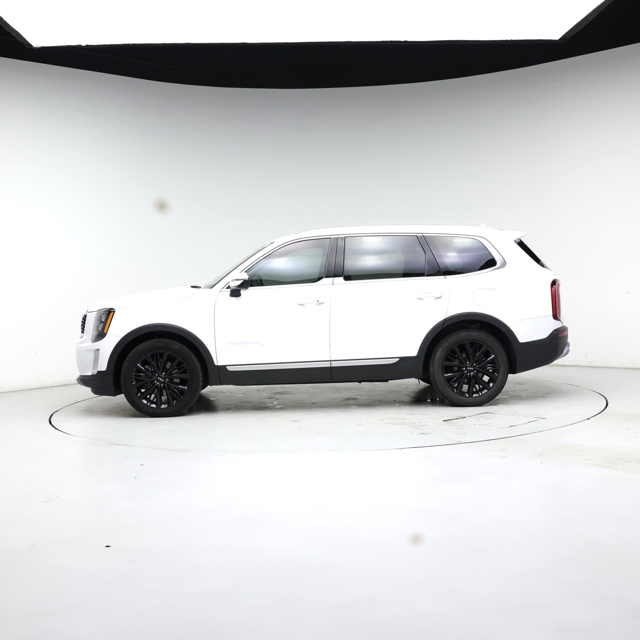 Thumbnail: 2022 Kia Telluride - 3