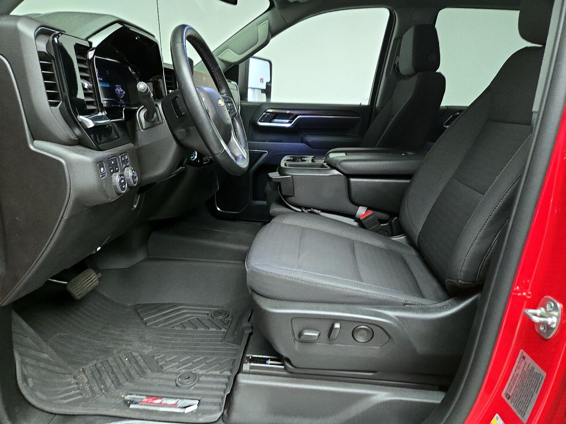 Thumbnail: 2025 Chevrolet Silverado 2500 - 11