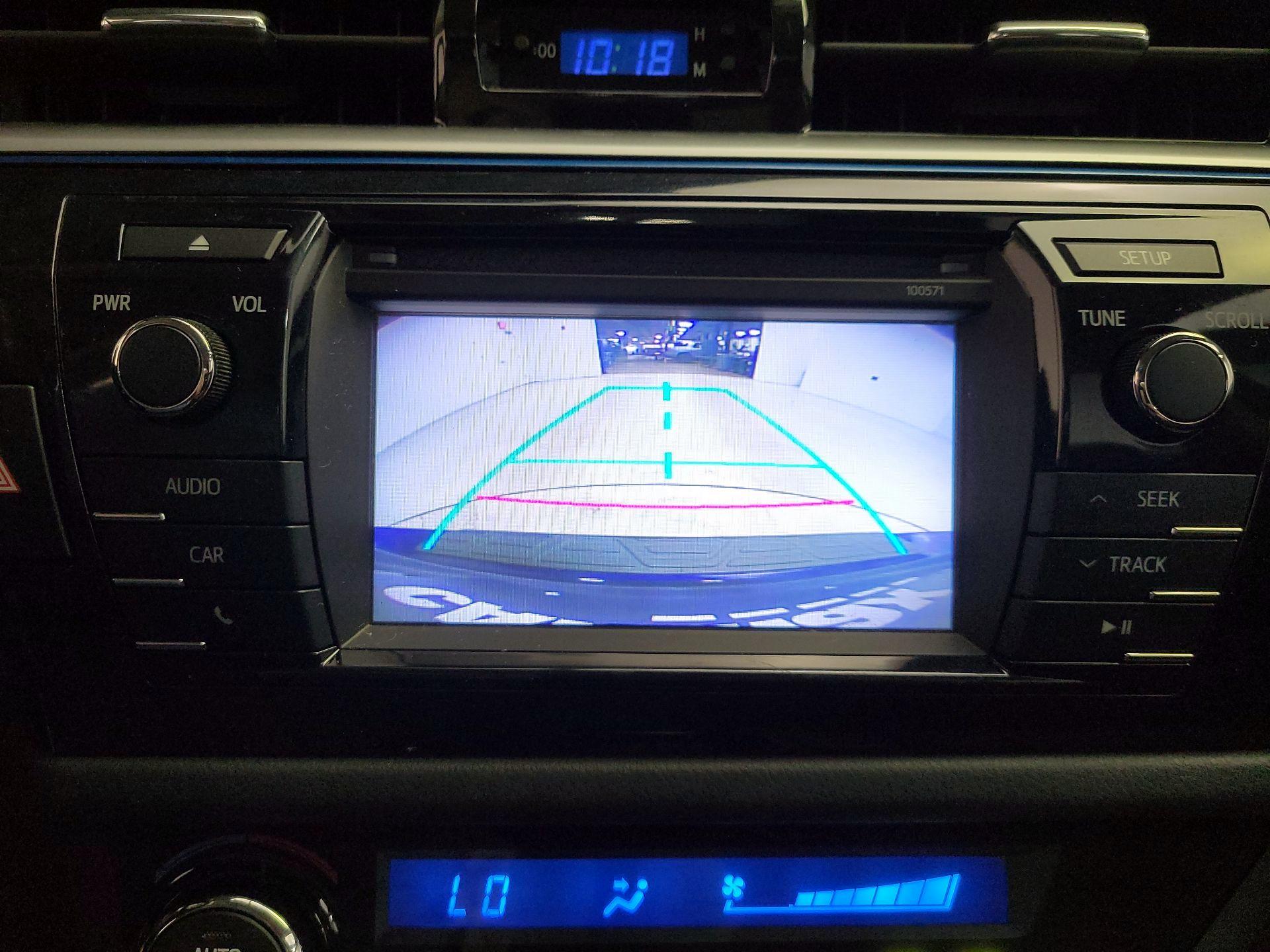 Thumbnail: 2015 Toyota Corolla - 14