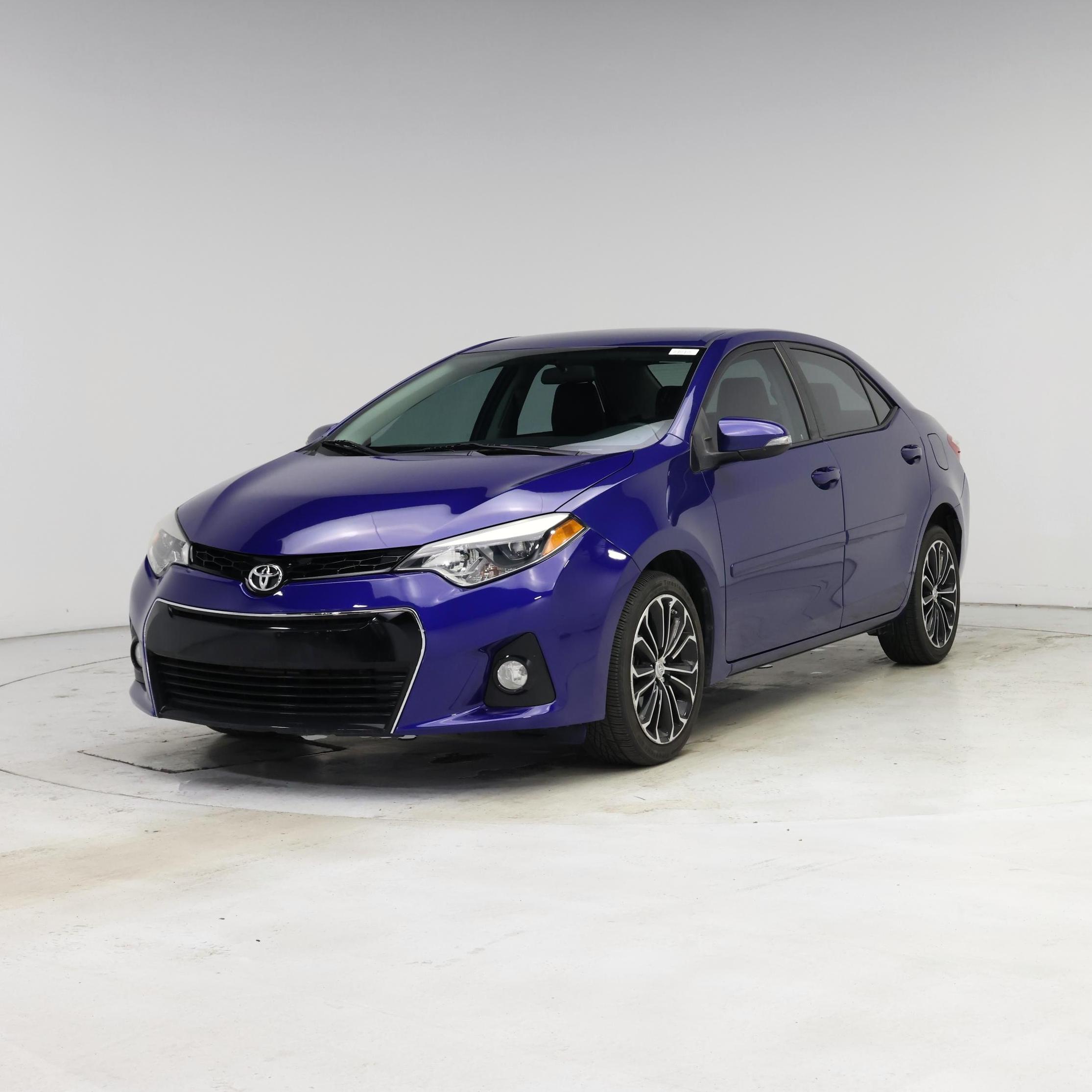Thumbnail: 2015 Toyota Corolla - 4