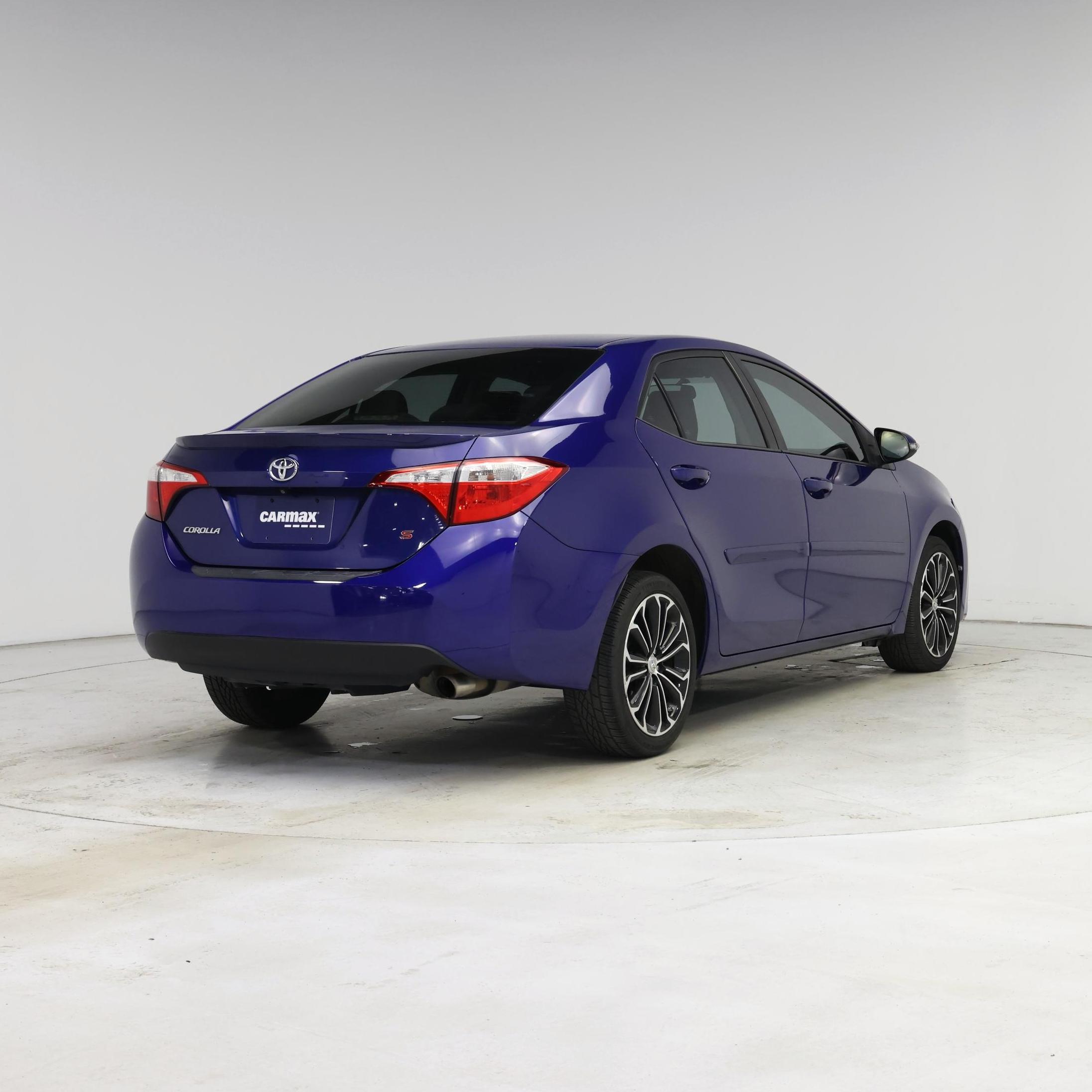 Thumbnail: 2015 Toyota Corolla - 8