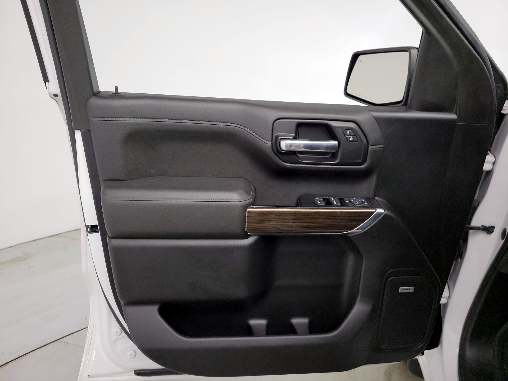 Thumbnail: 2019 Chevrolet Silverado 1500 - 12