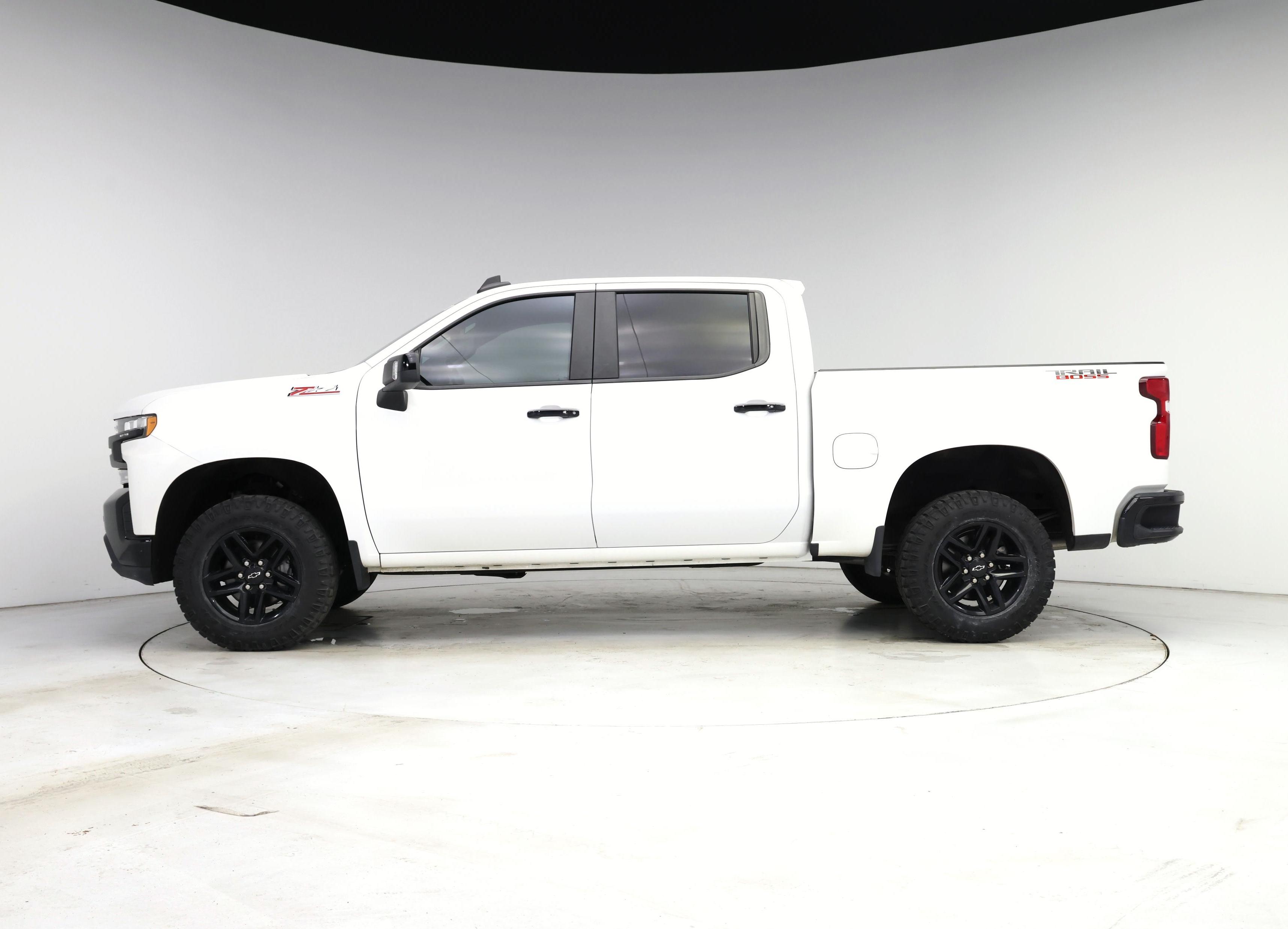 Thumbnail: 2019 Chevrolet Silverado 1500 - 3
