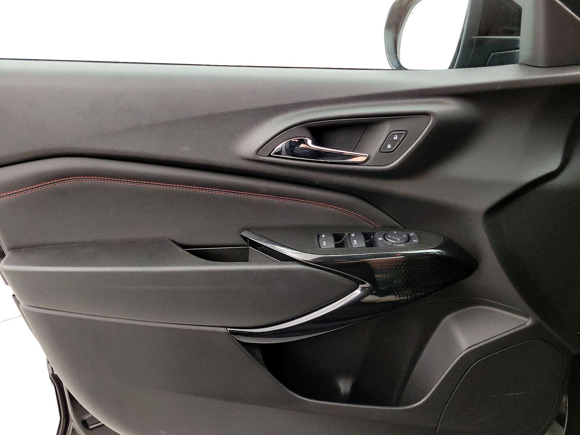 Thumbnail: 2026 Chevrolet Trax - 12