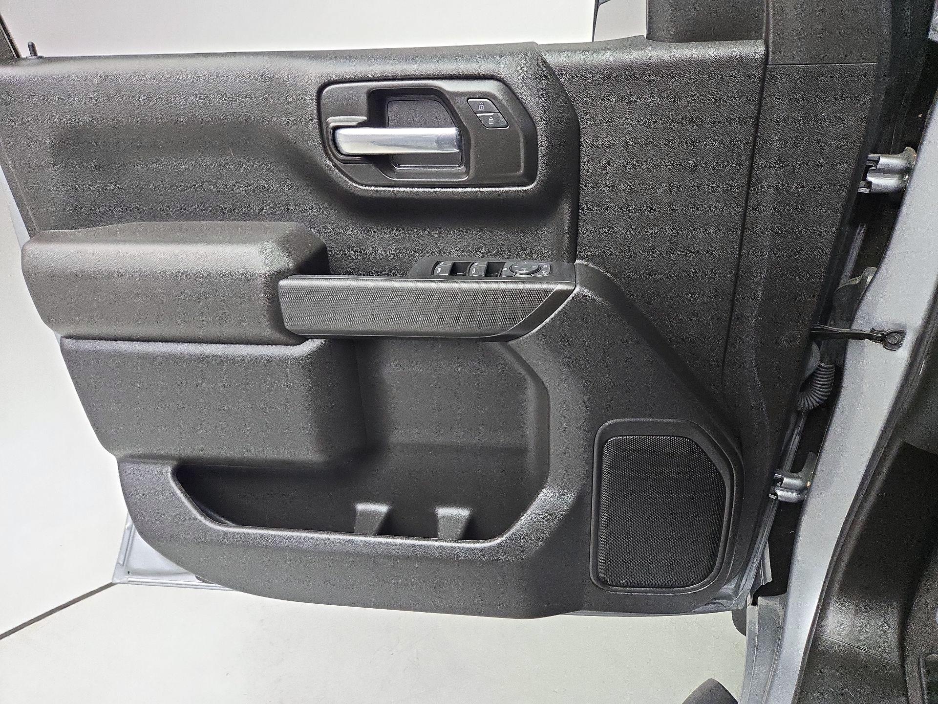 Thumbnail: 2024 Chevrolet Silverado 1500 - 12