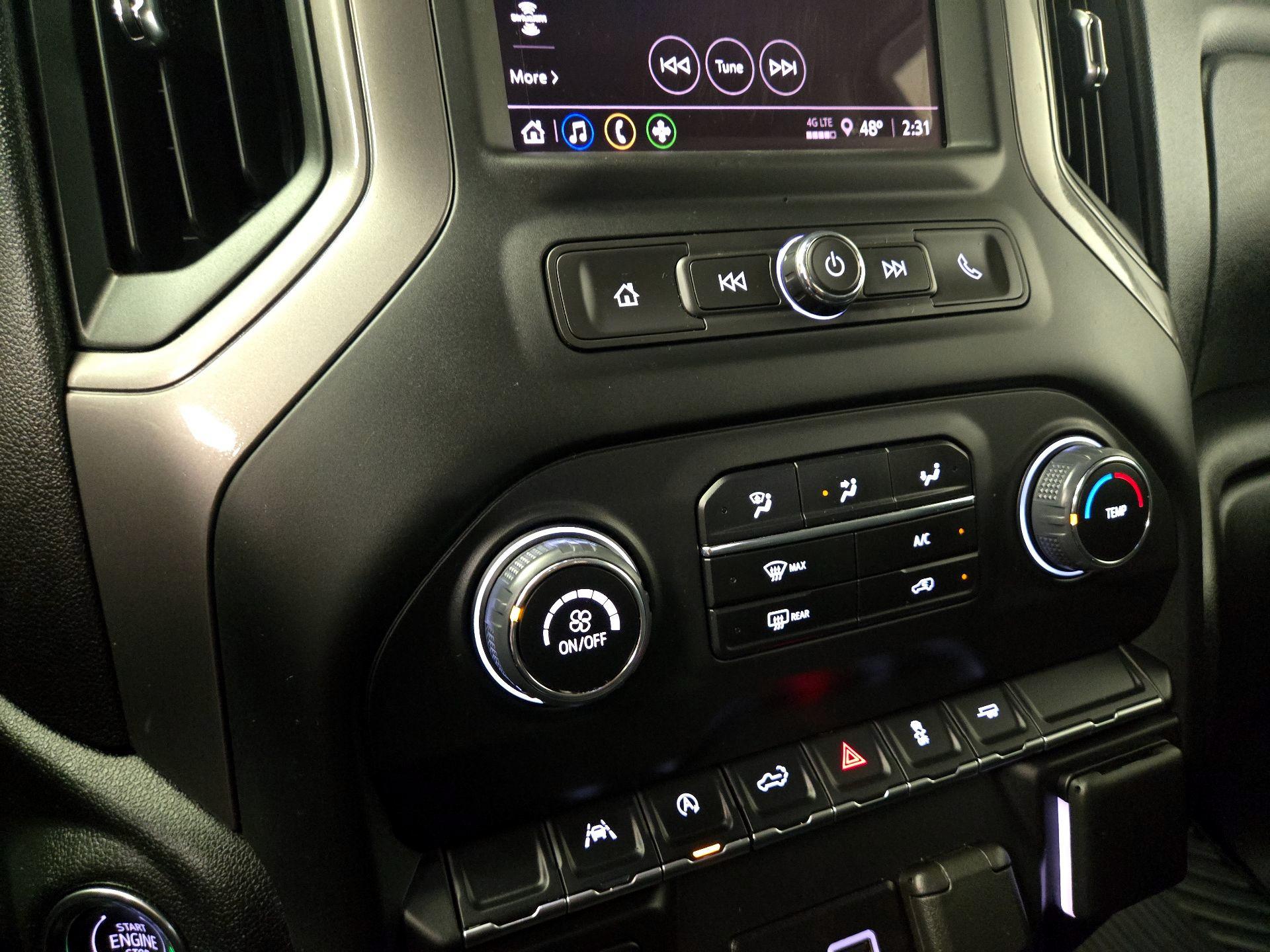 Thumbnail: 2024 Chevrolet Silverado 1500 - 16