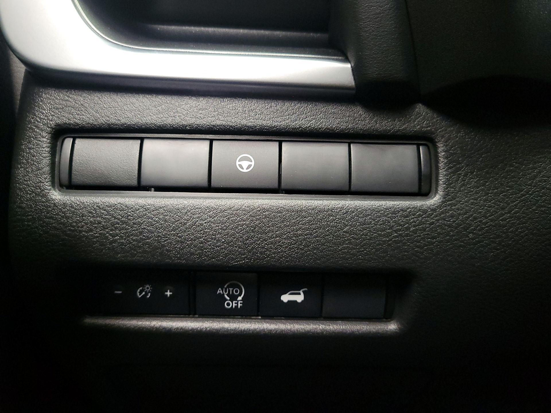 Thumbnail: 2025 Nissan Rogue - 13