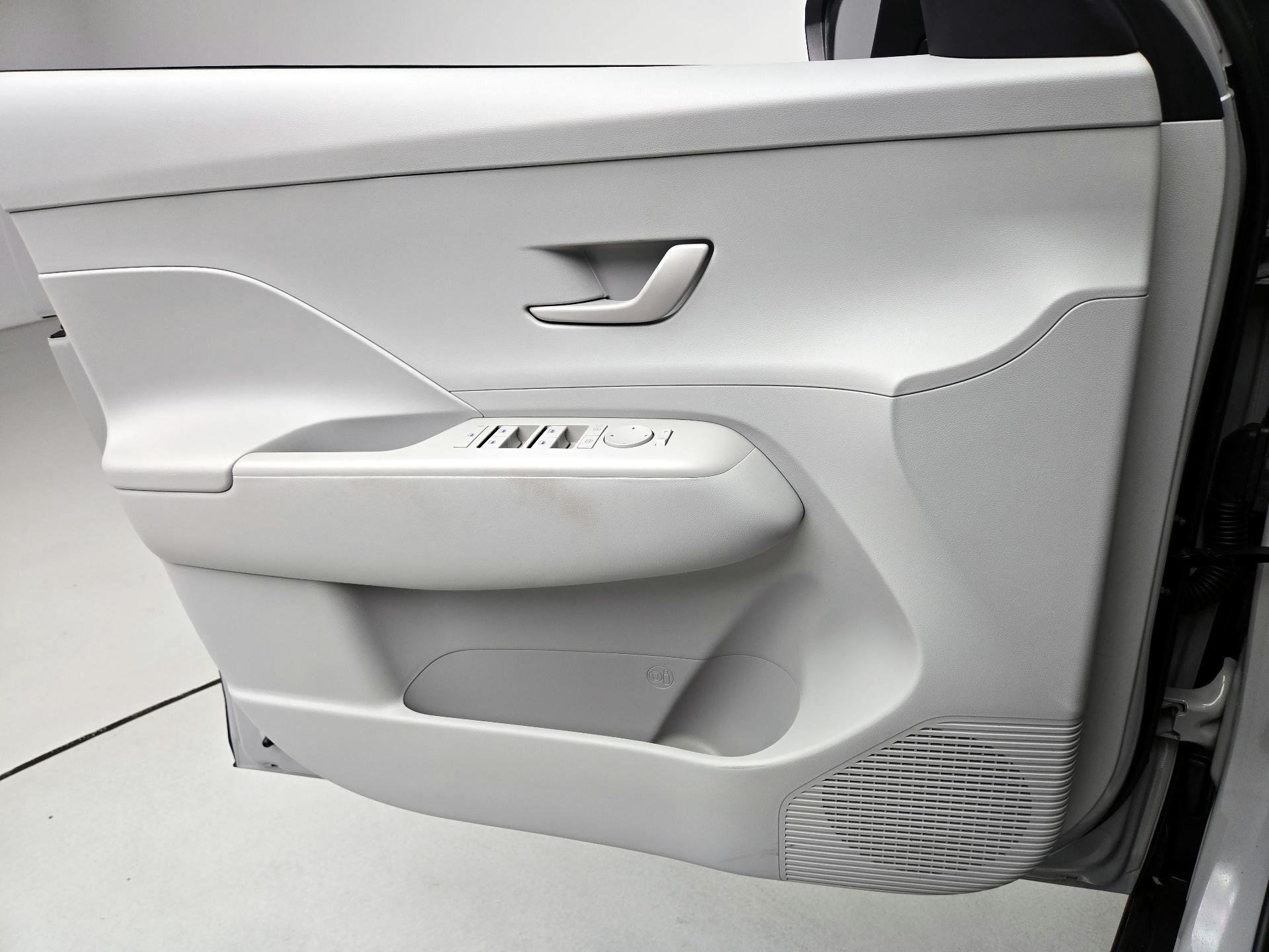 Thumbnail: 2024 Hyundai Kona - 12