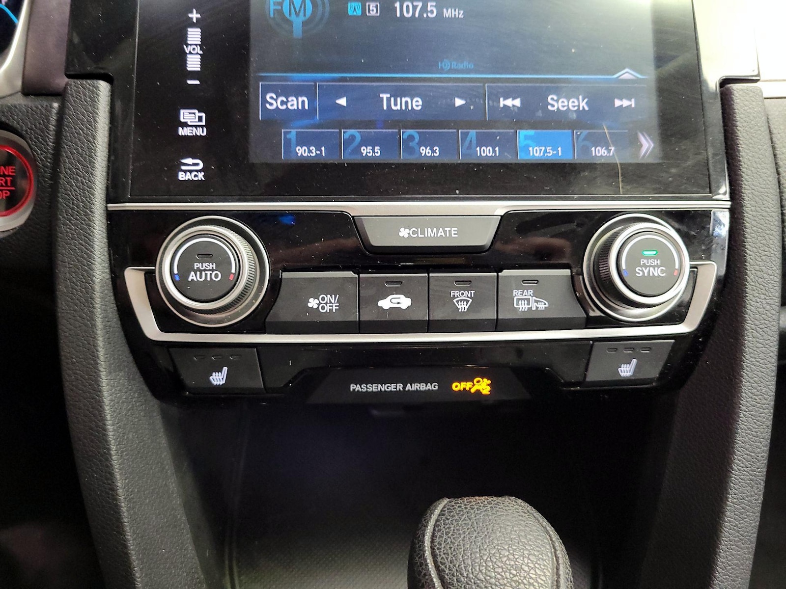 2016 Honda Civic EX-T - Photo 17