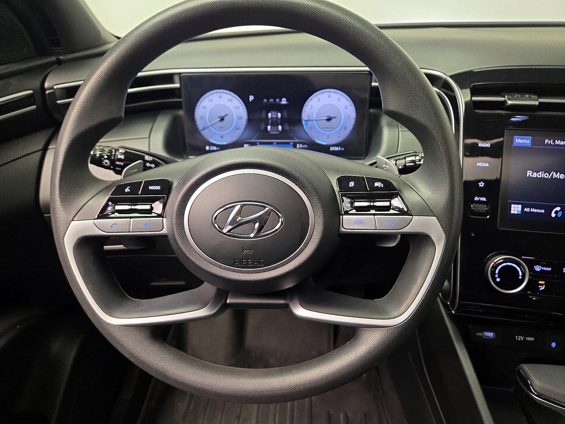 Thumbnail: 2023 Hyundai Santa Cruz - 10