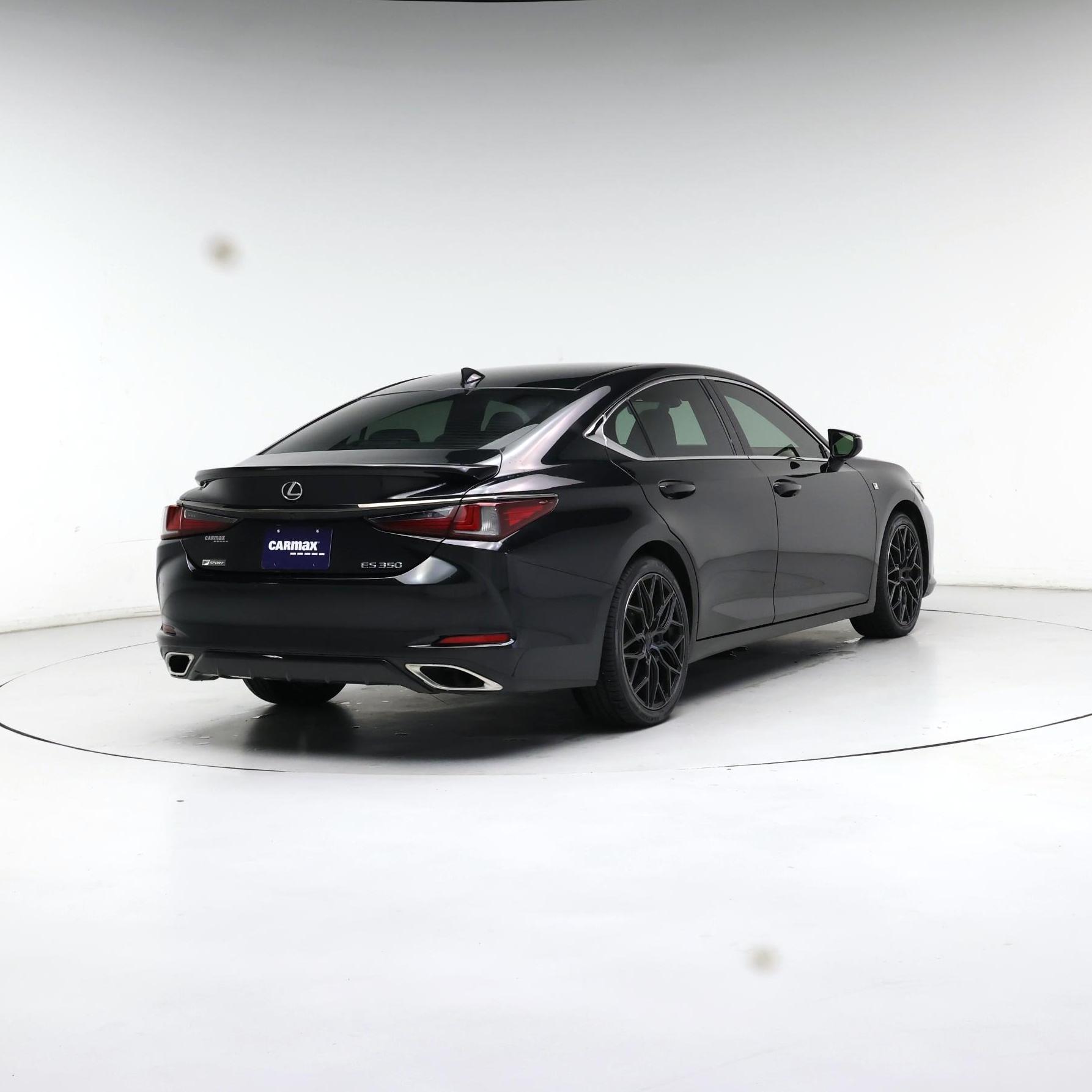 Thumbnail: 2020 Lexus ES - 8