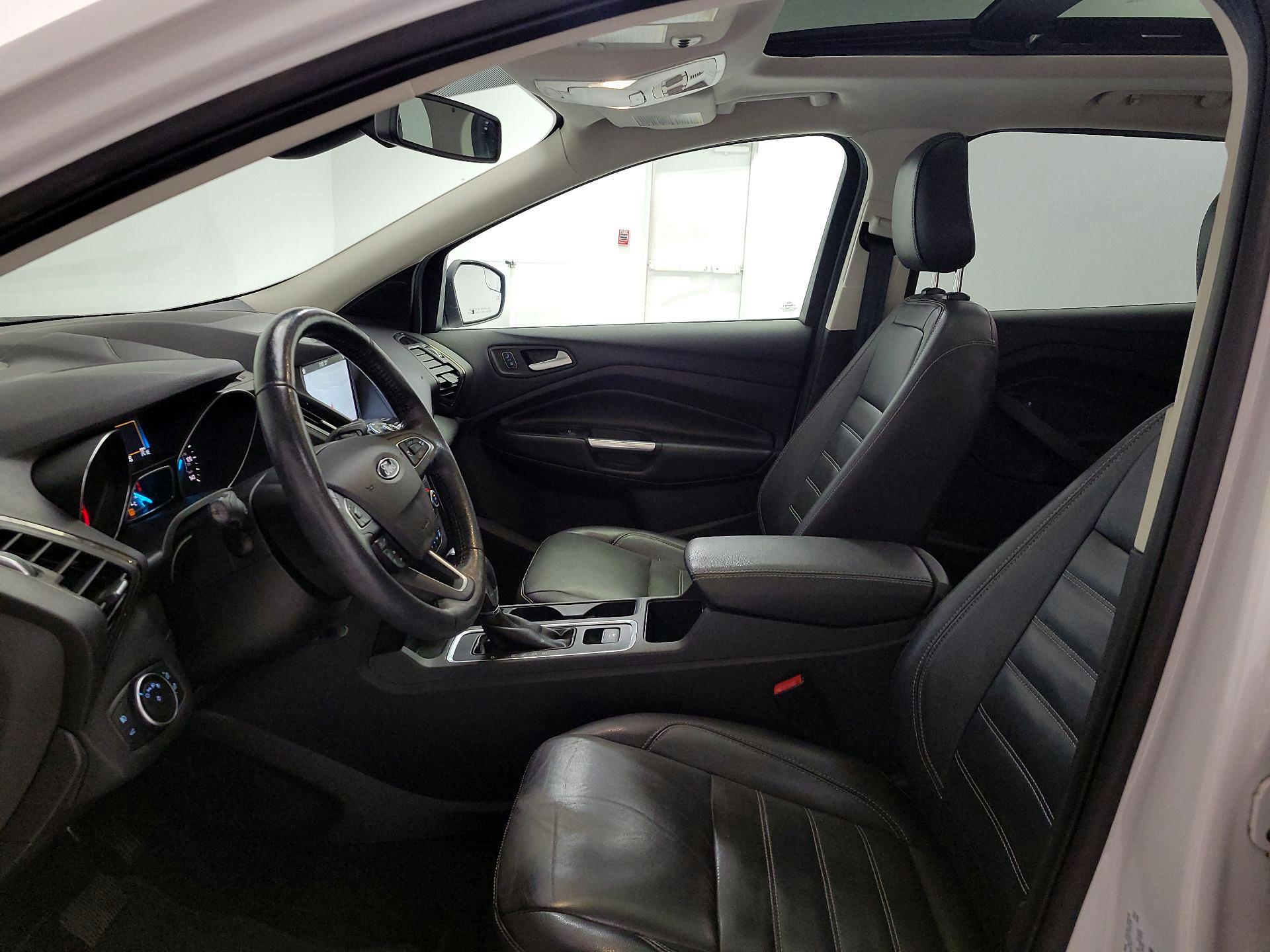 Thumbnail: 2018 Ford Escape - 11