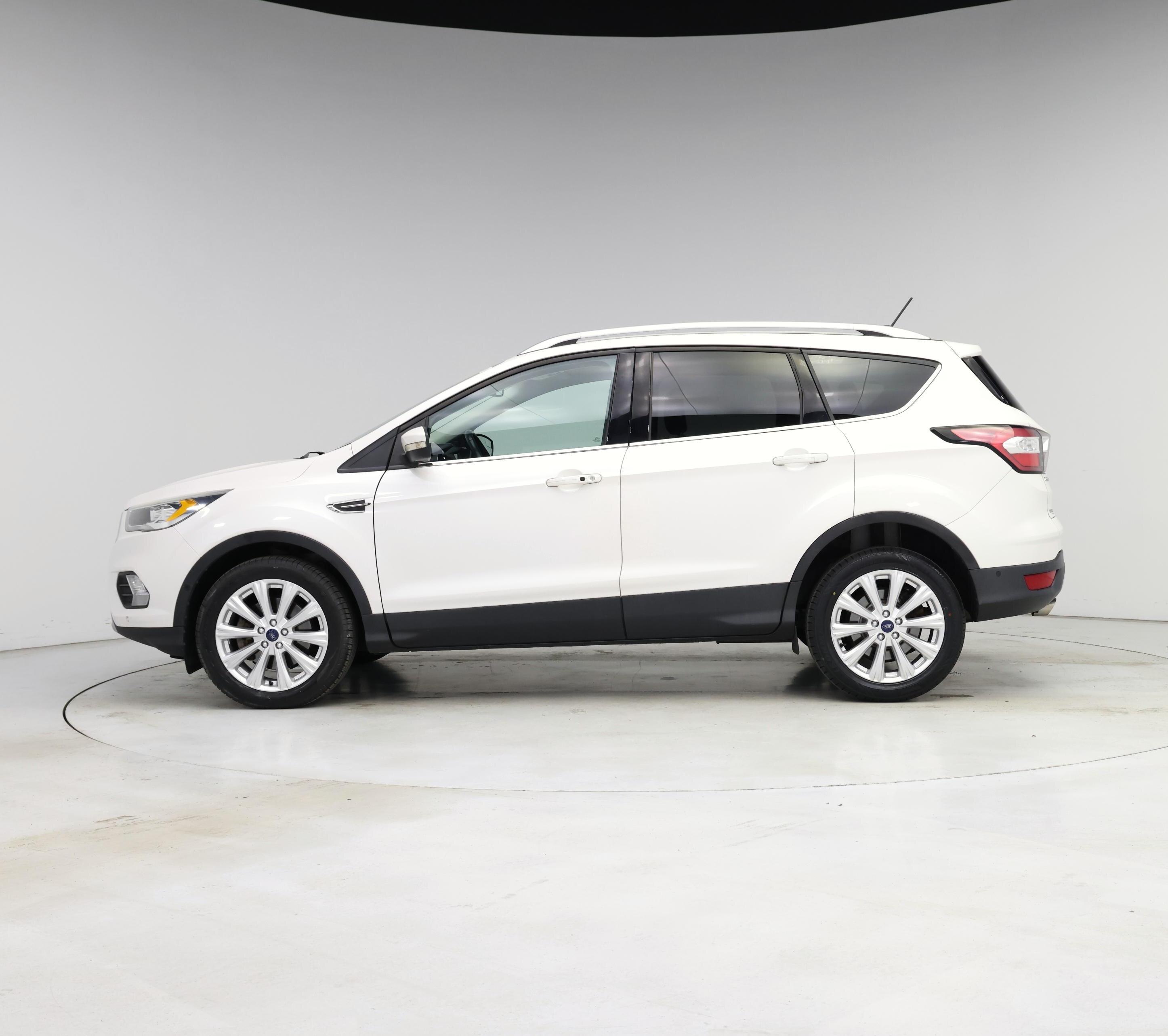 Thumbnail: 2018 Ford Escape - 3