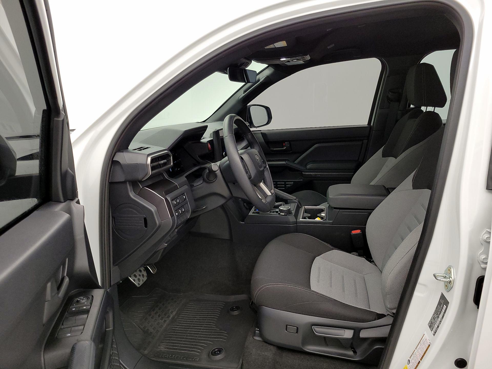 Thumbnail: 2025 Toyota 4Runner - 11