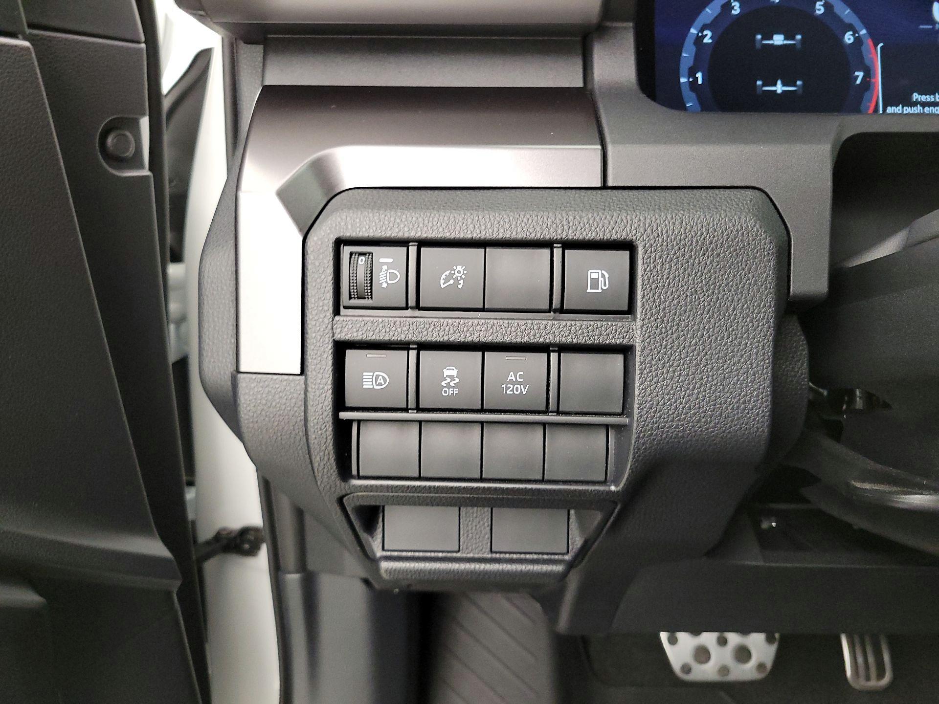 Thumbnail: 2025 Toyota 4Runner - 13