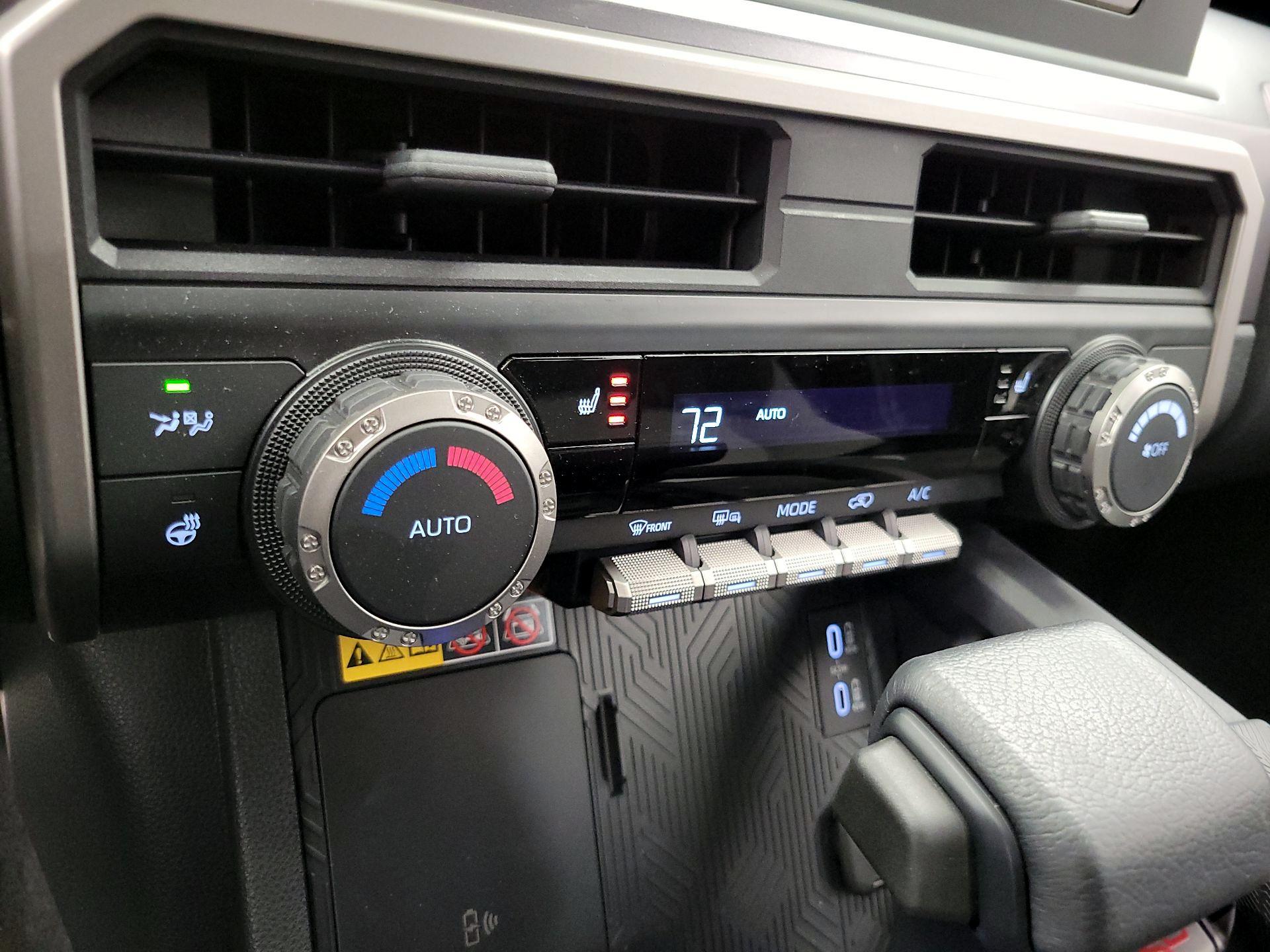 Thumbnail: 2025 Toyota 4Runner - 16