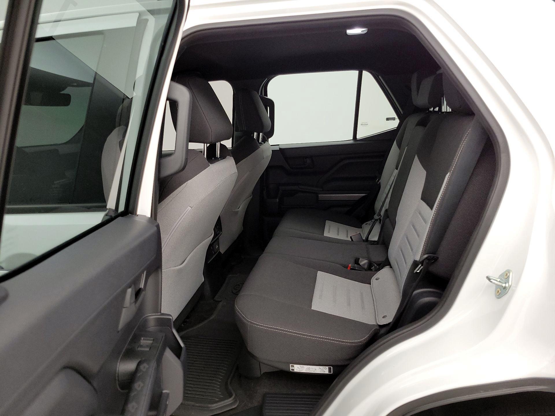 Thumbnail: 2025 Toyota 4Runner - 19