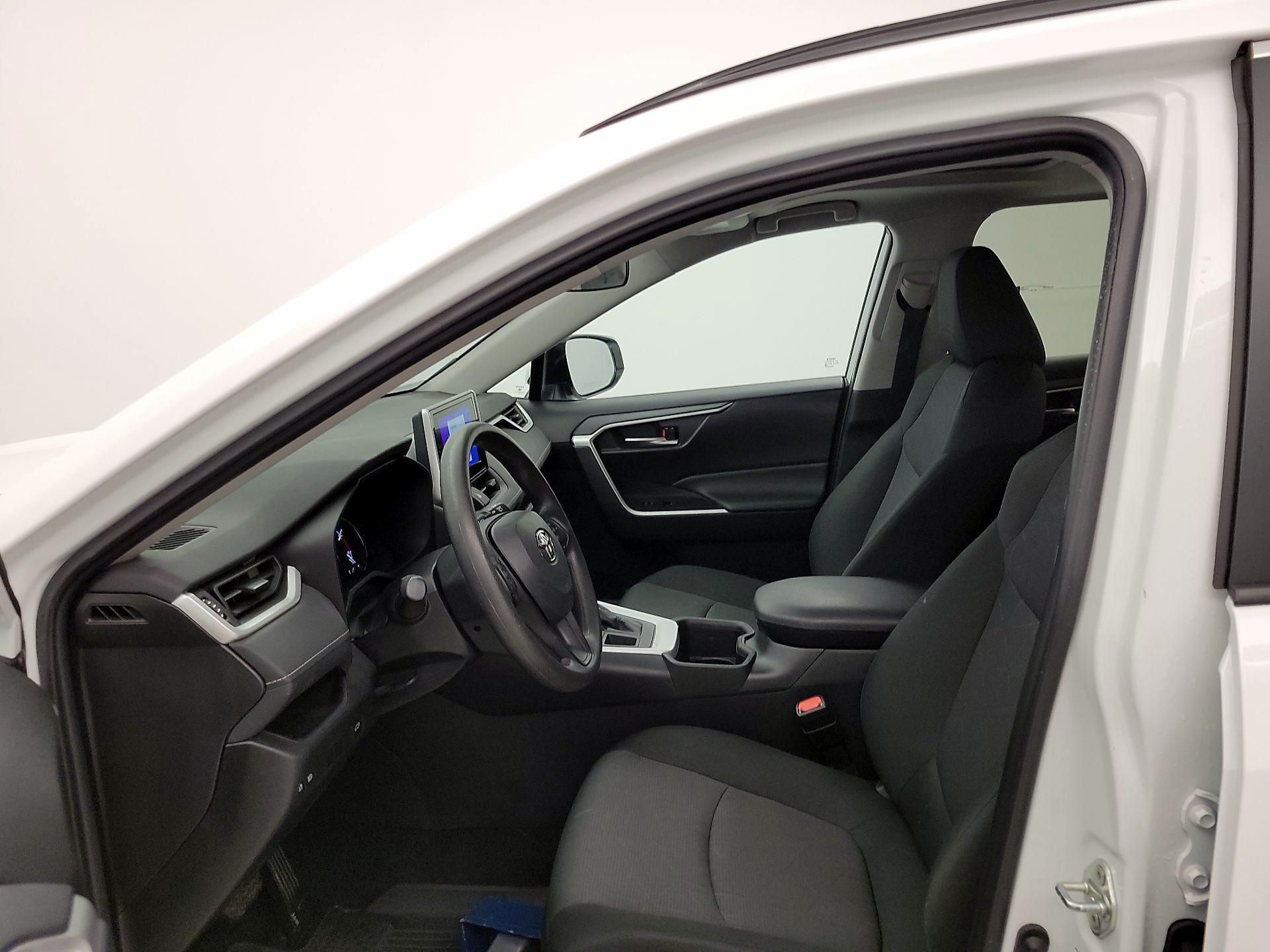 Thumbnail: 2024 Toyota RAV4 - 11