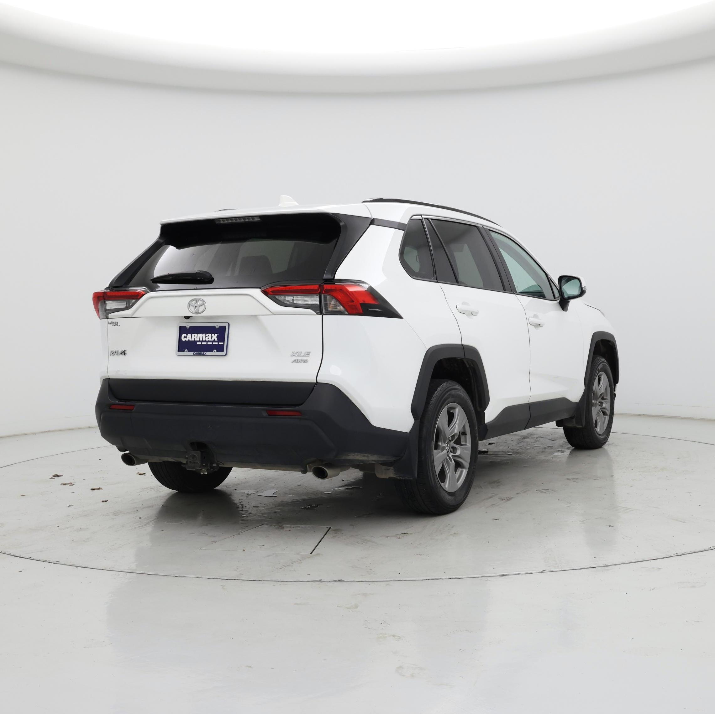 Thumbnail: 2024 Toyota RAV4 - 8