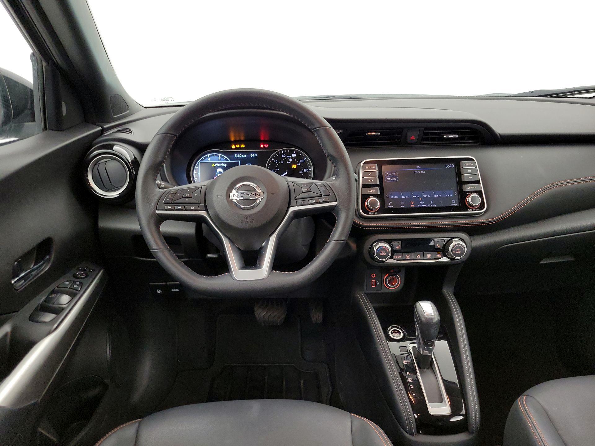 Thumbnail: 2020 Nissan Kicks - 10