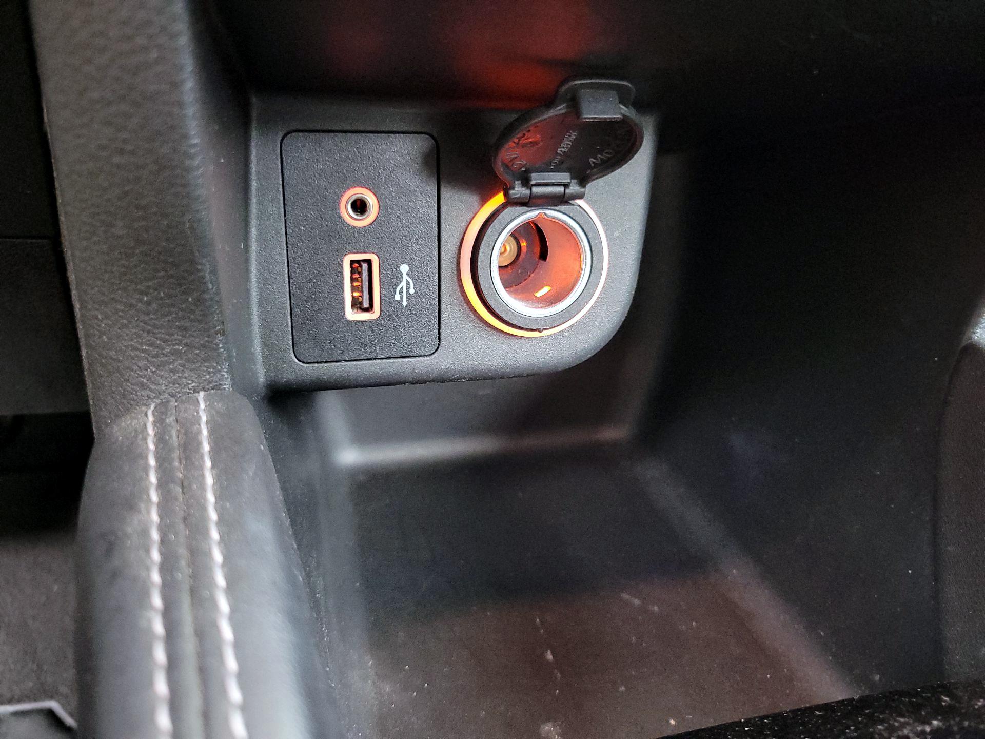 Thumbnail: 2020 Nissan Kicks - 18