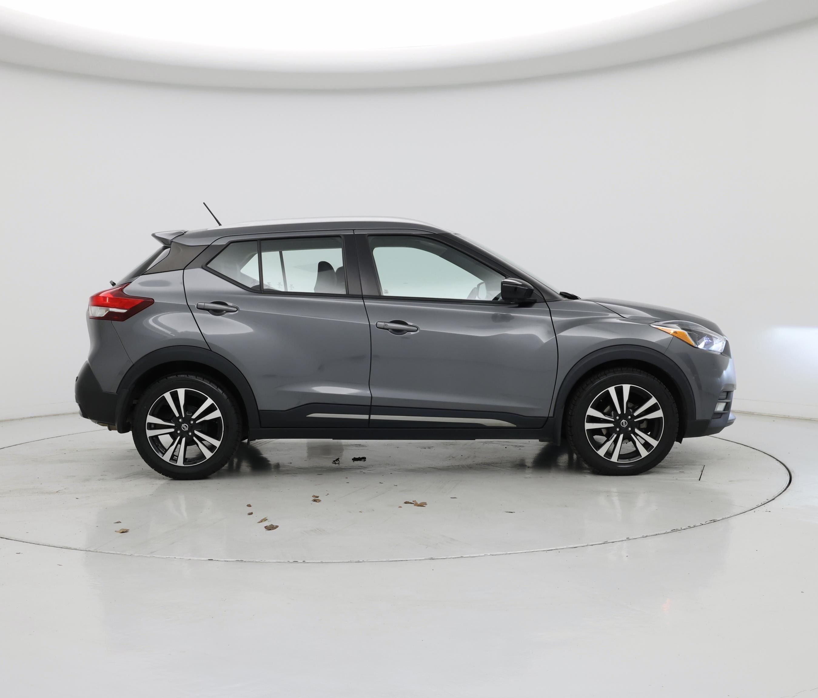 Thumbnail: 2020 Nissan Kicks - 7