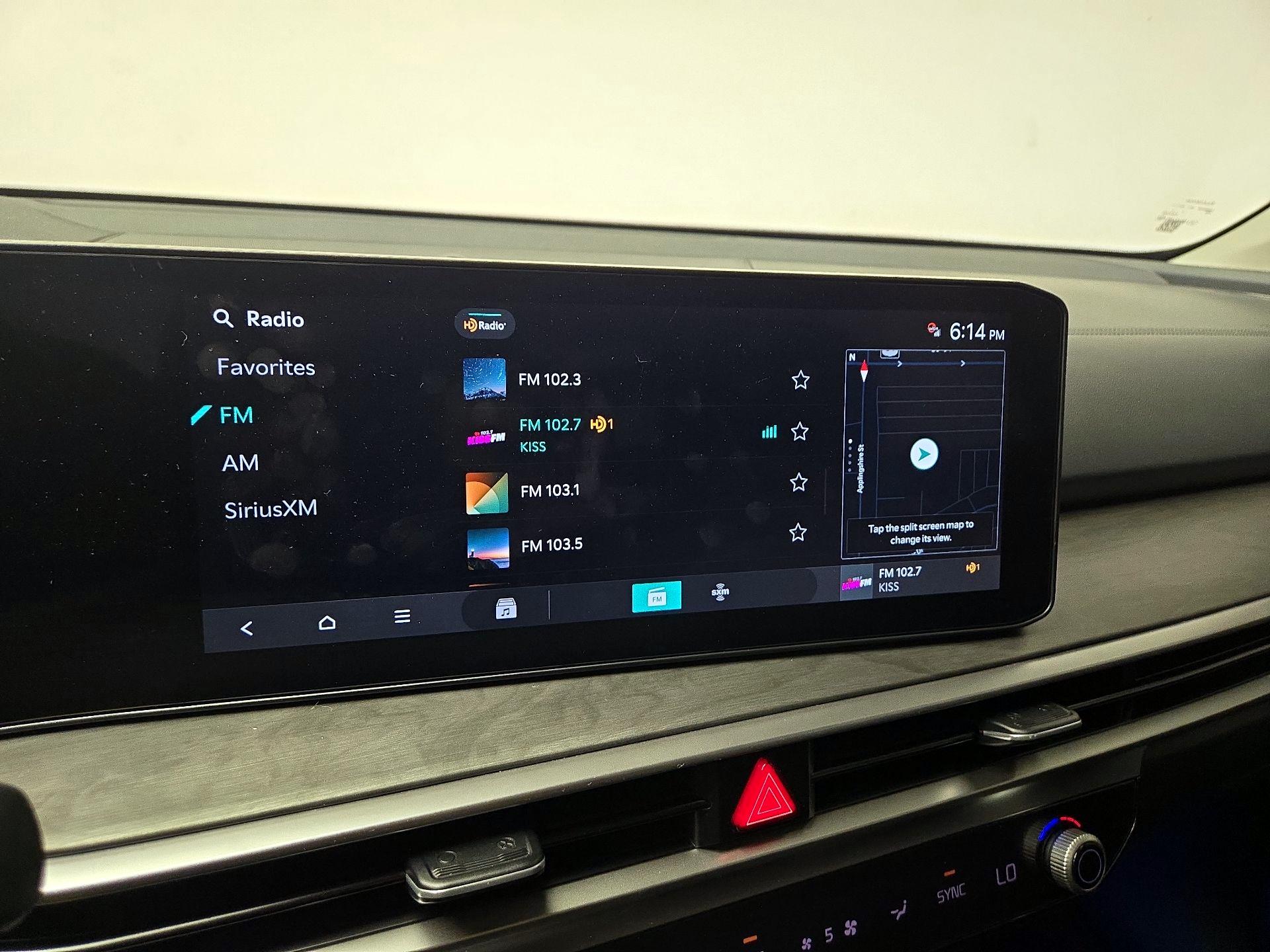 Thumbnail: 2024 Kia Sorento - 16