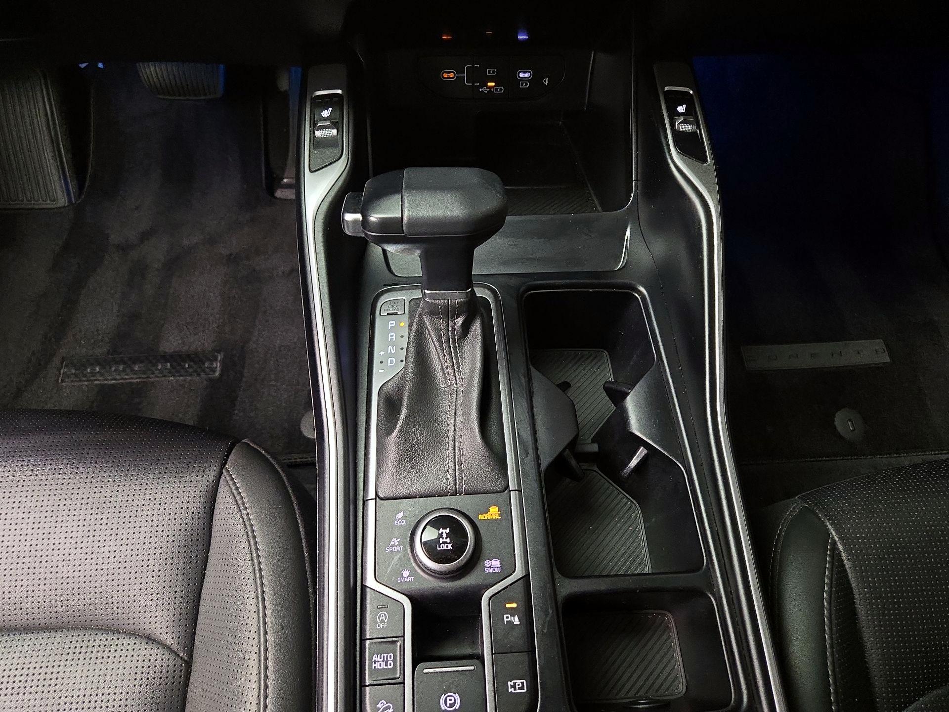 Thumbnail: 2024 Kia Sorento - 18