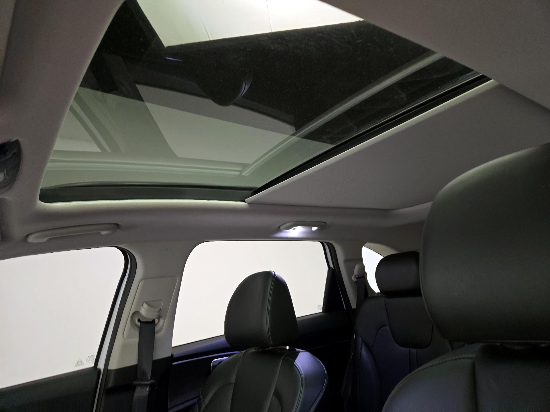 Thumbnail: 2024 Kia Sorento - 20