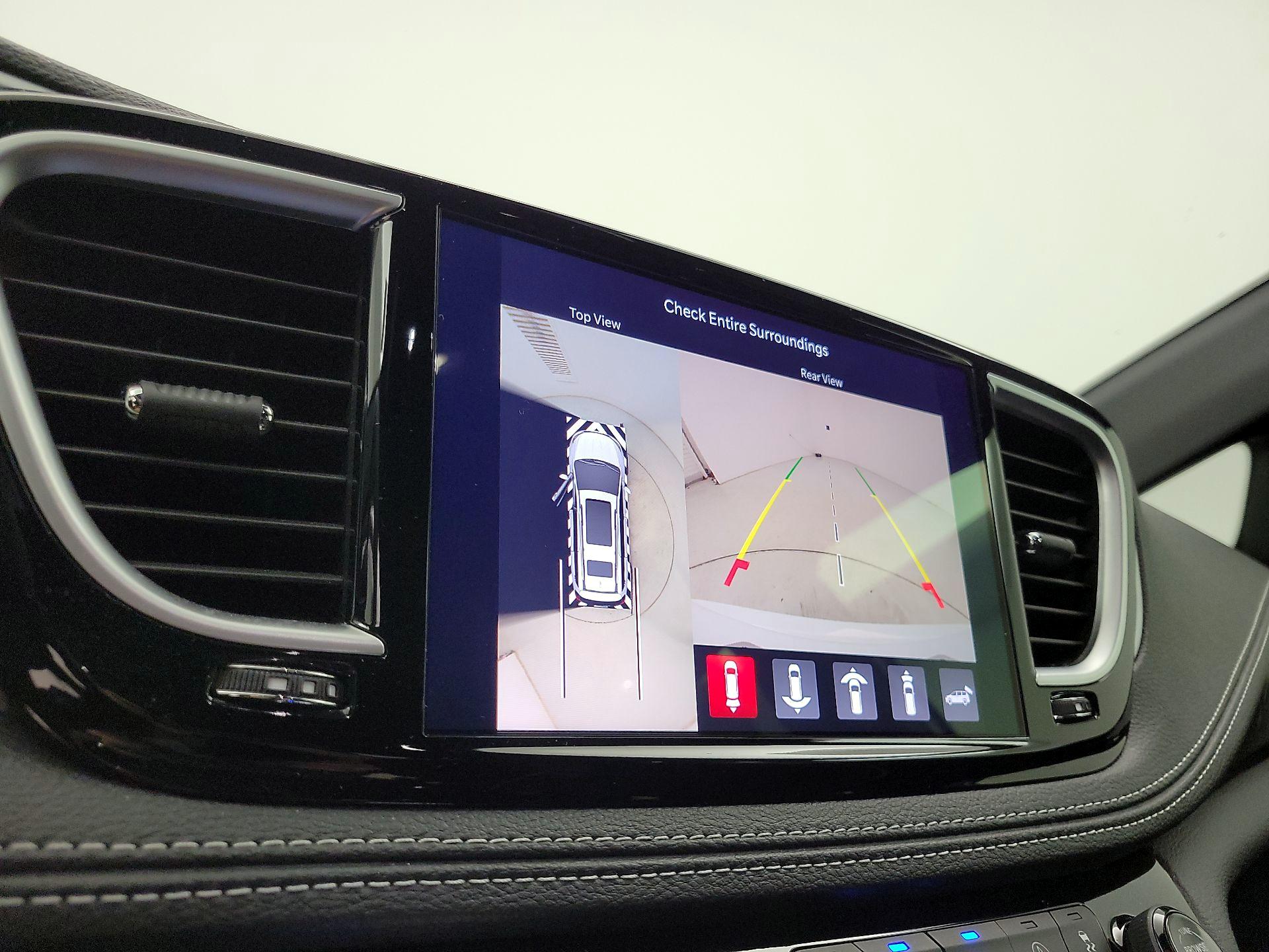 Thumbnail: 2025 Chrysler Pacifica - 15