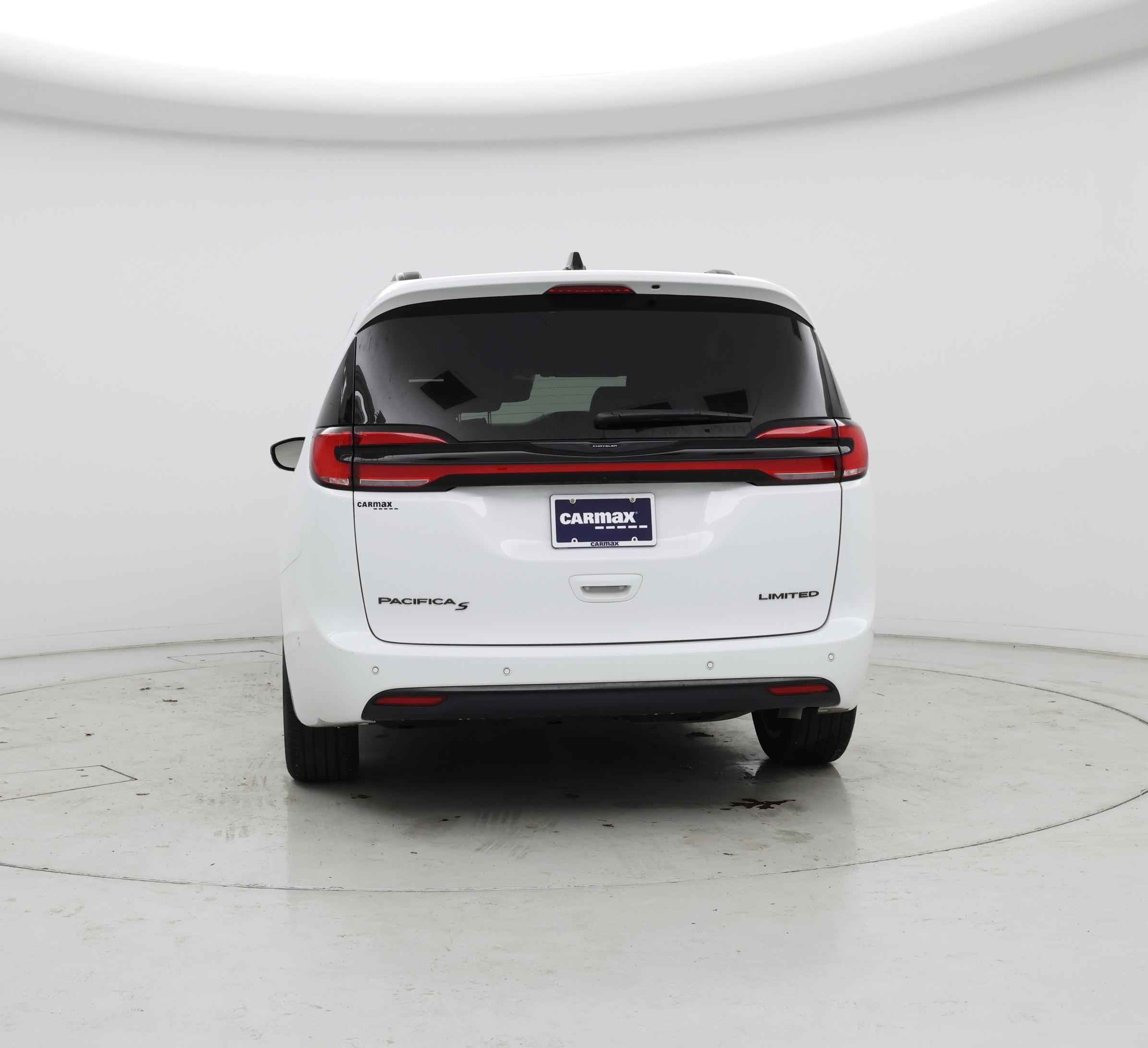 Thumbnail: 2025 Chrysler Pacifica - 6