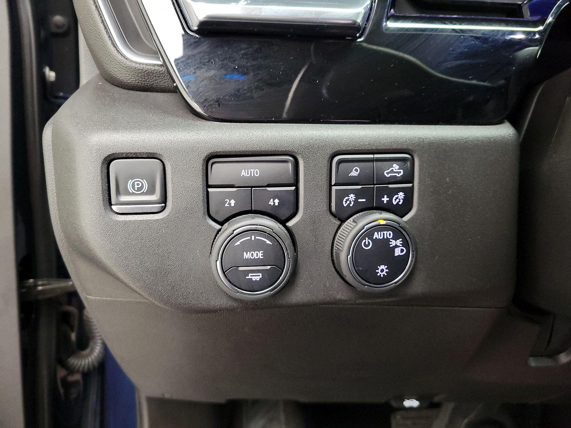 Thumbnail: 2022 Chevrolet Silverado 1500 - 13