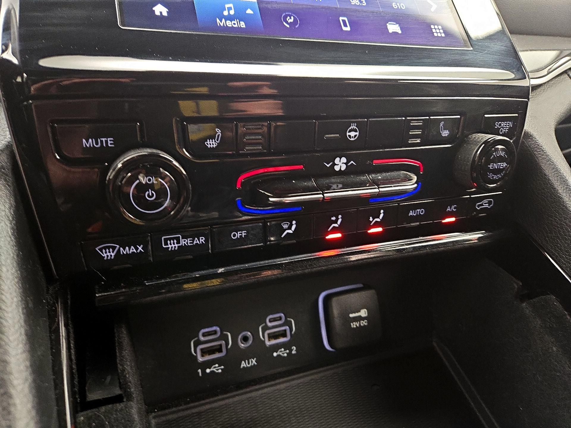 Thumbnail: 2021 Jeep Grand Cherokee L - 16