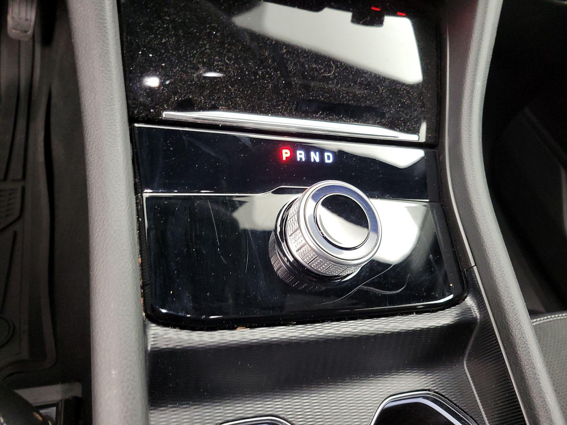 Thumbnail: 2024 Jeep Grand Cherokee L - 17