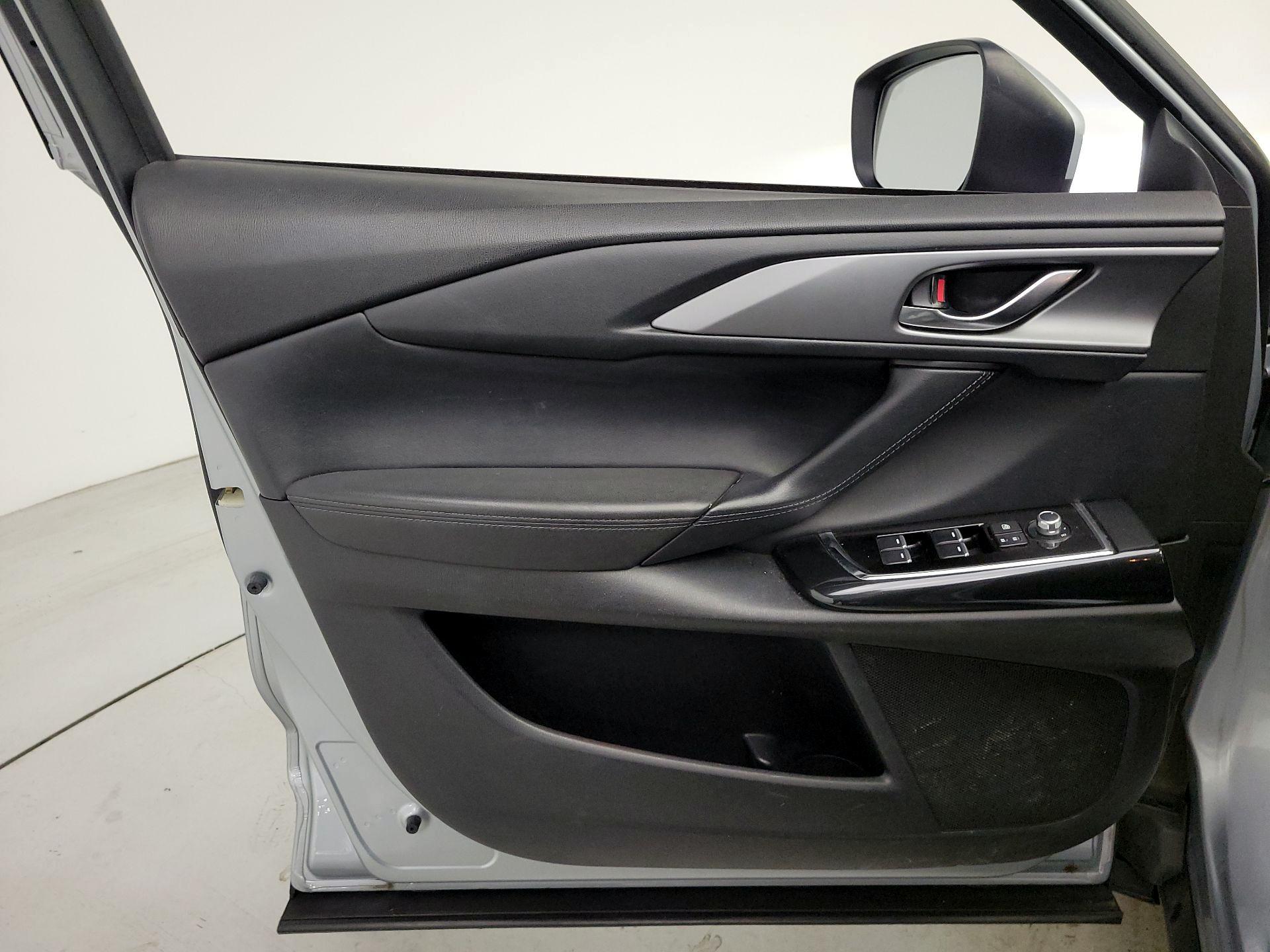 Thumbnail: 2018 Mazda CX-9 - 12